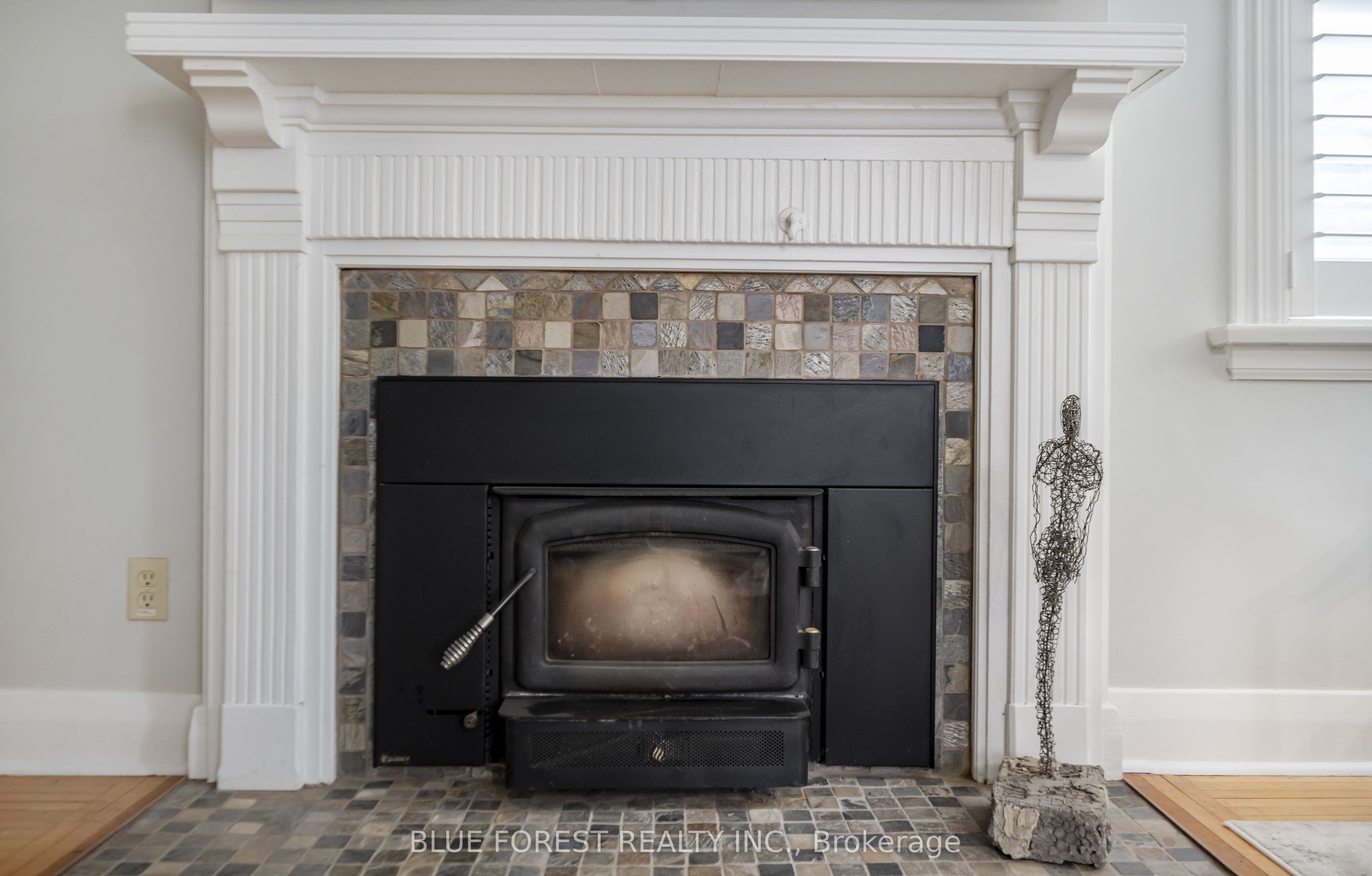 194 Belgrave Avenue Property Photo 6