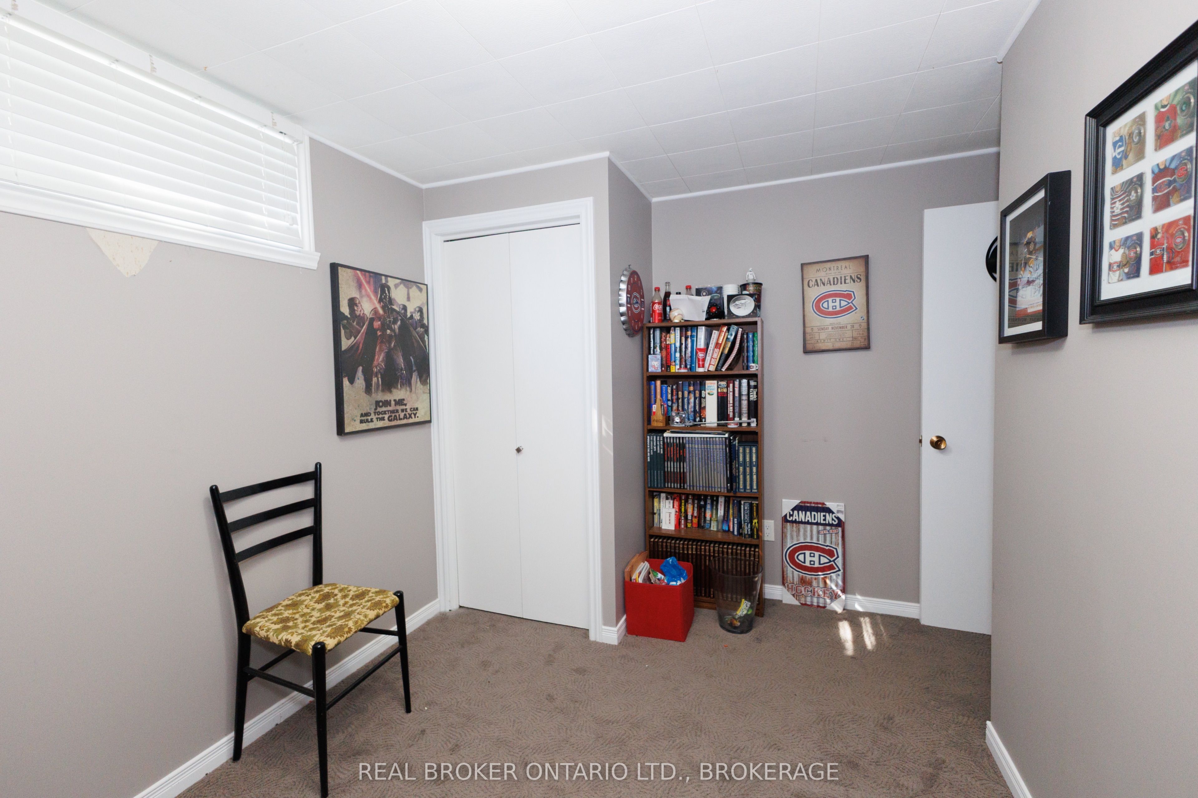 76 Kincardine Street W Property Photo 17