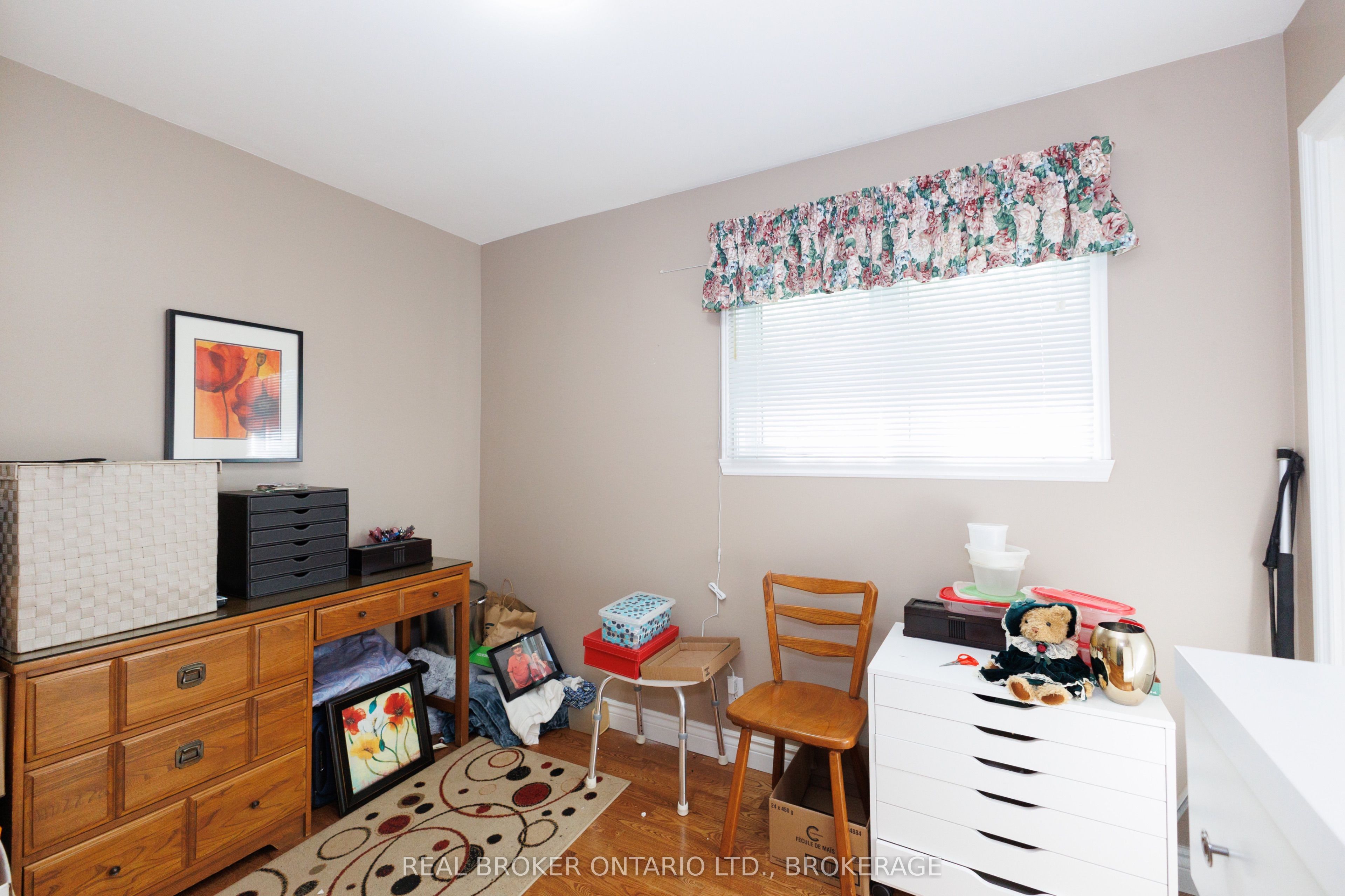 76 Kincardine Street W Property Photo 29
