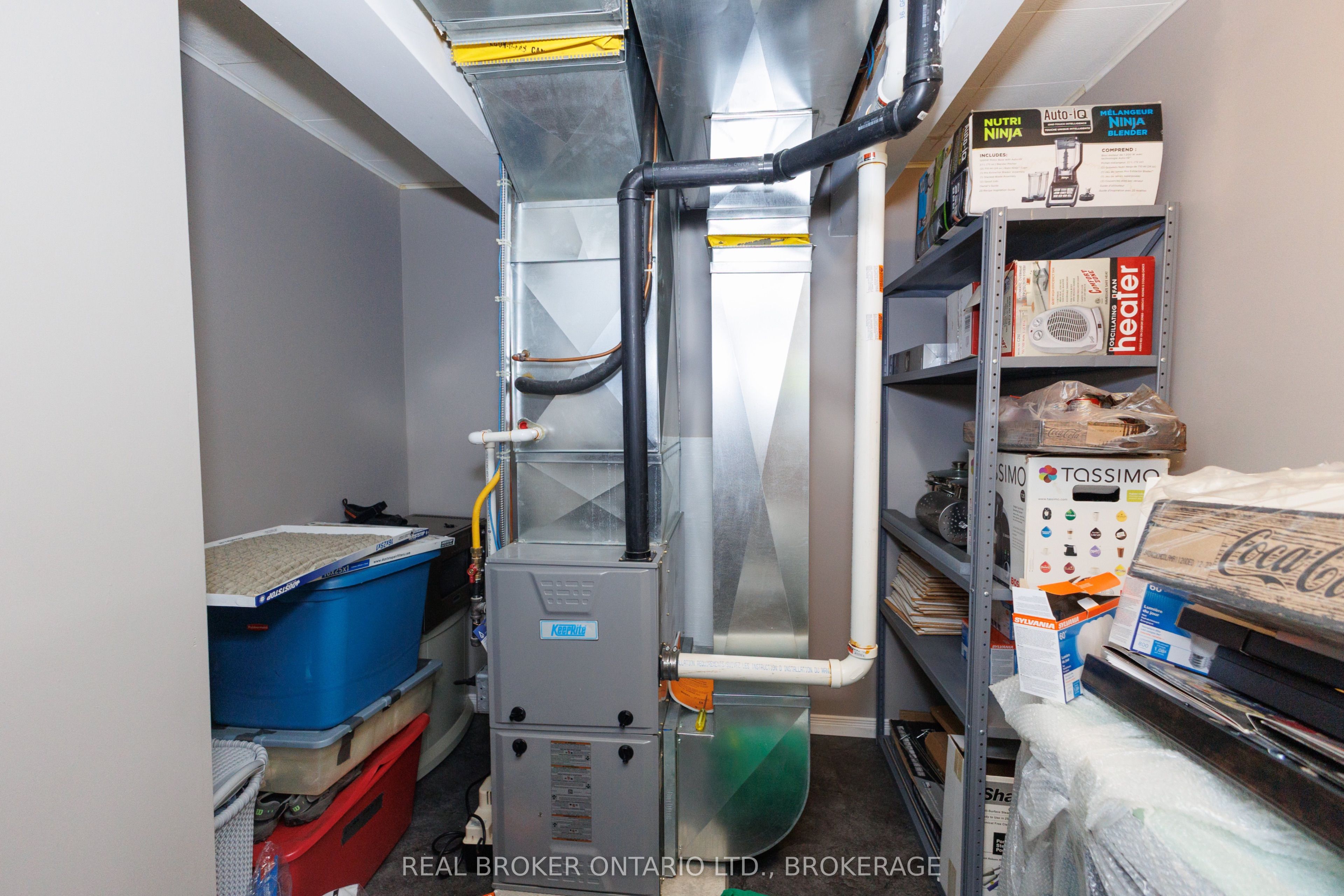 76 Kincardine Street W Property Photo 34