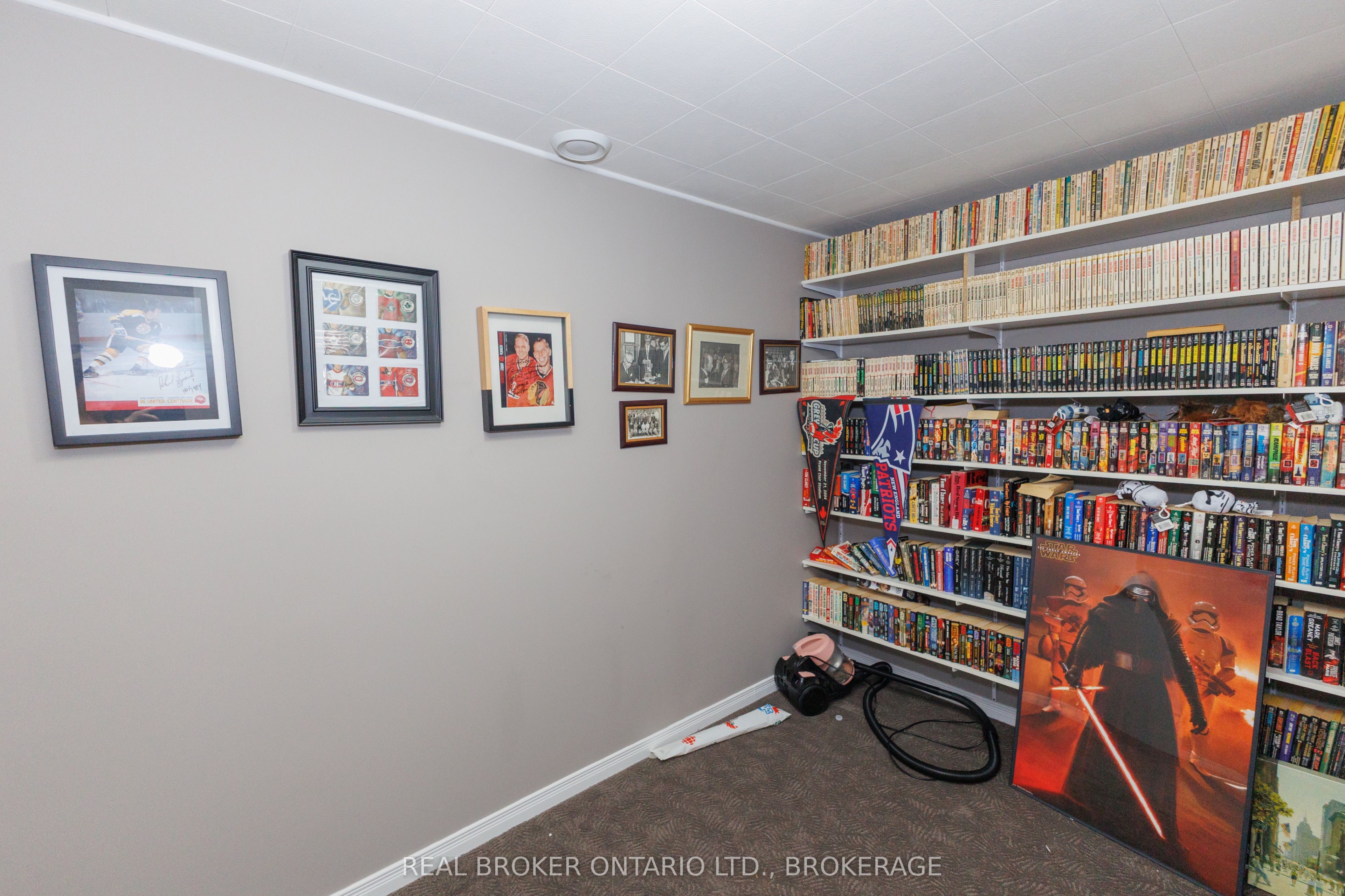 76 Kincardine Street W Property Photo 41