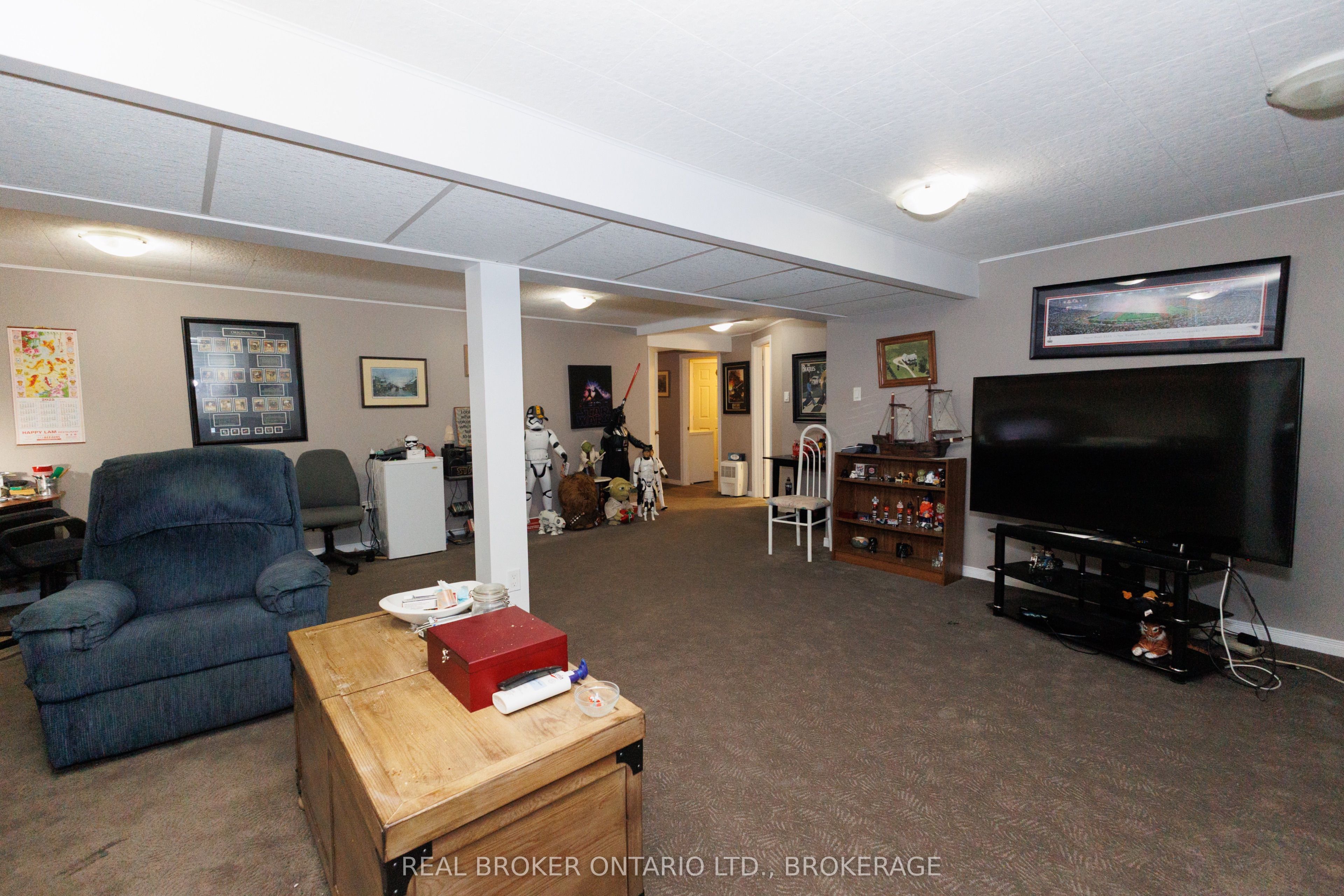 76 Kincardine Street W Property Photo 47