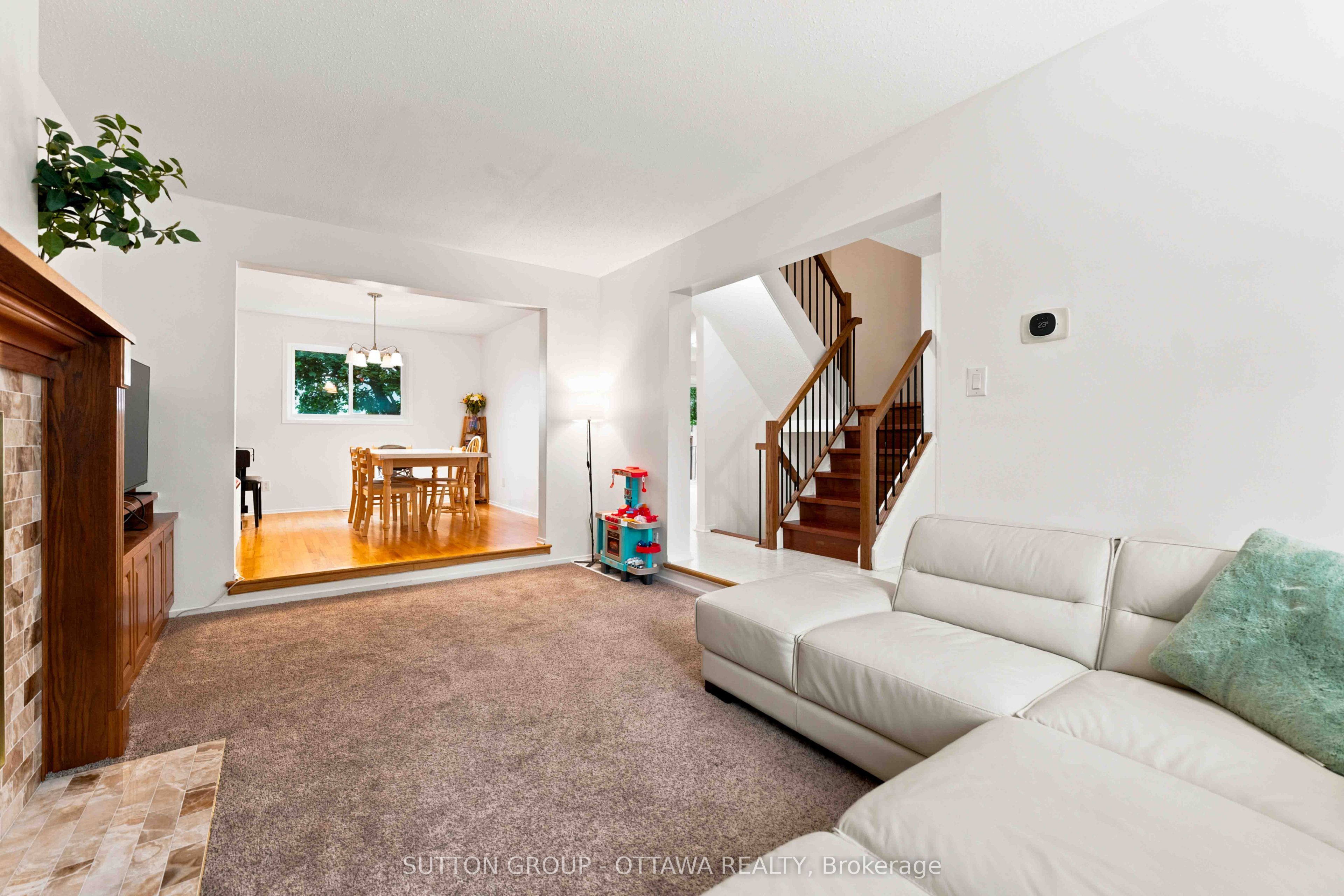 66 Fieldgate Drive Property Photo 10