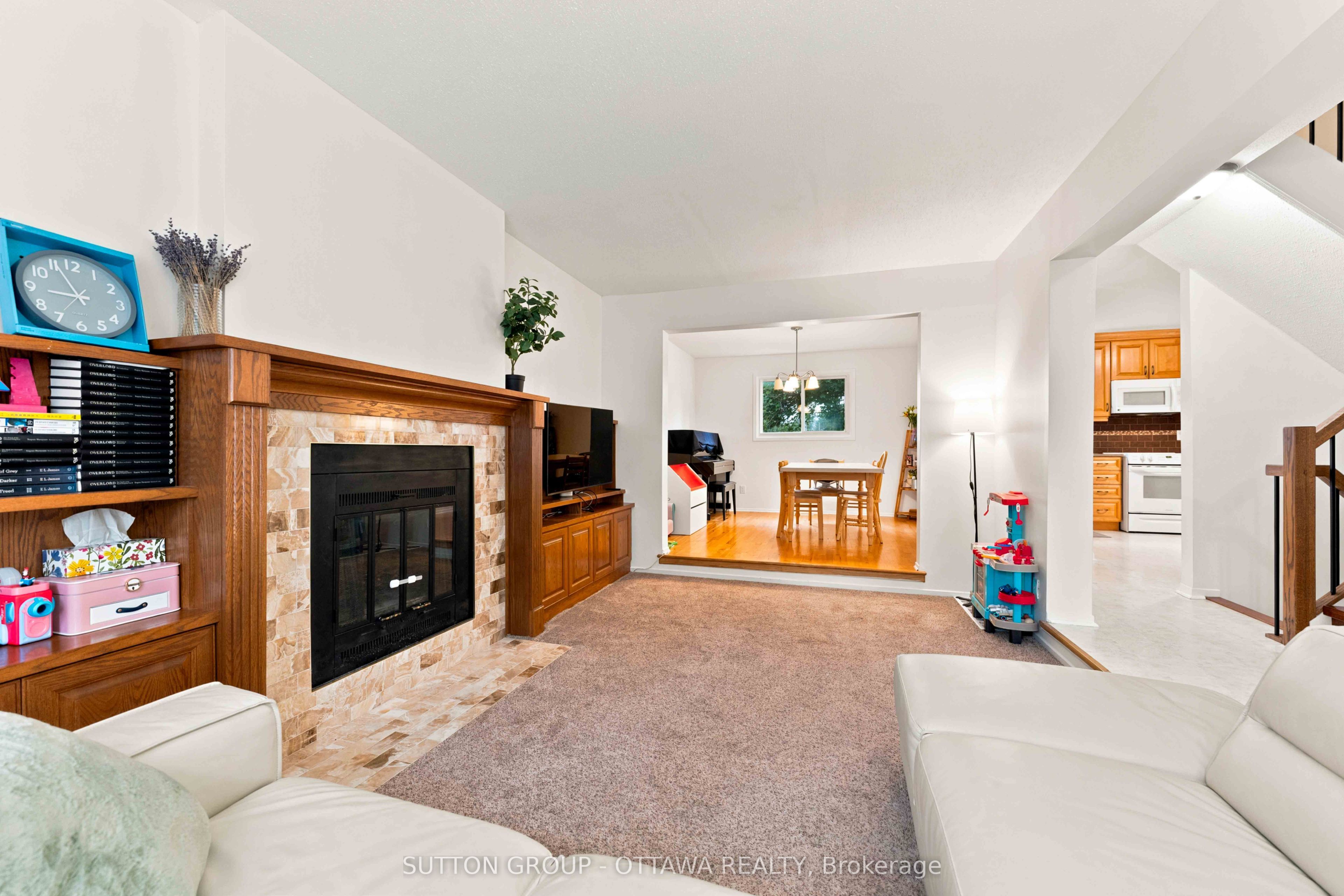 66 Fieldgate Drive Property Photo 12