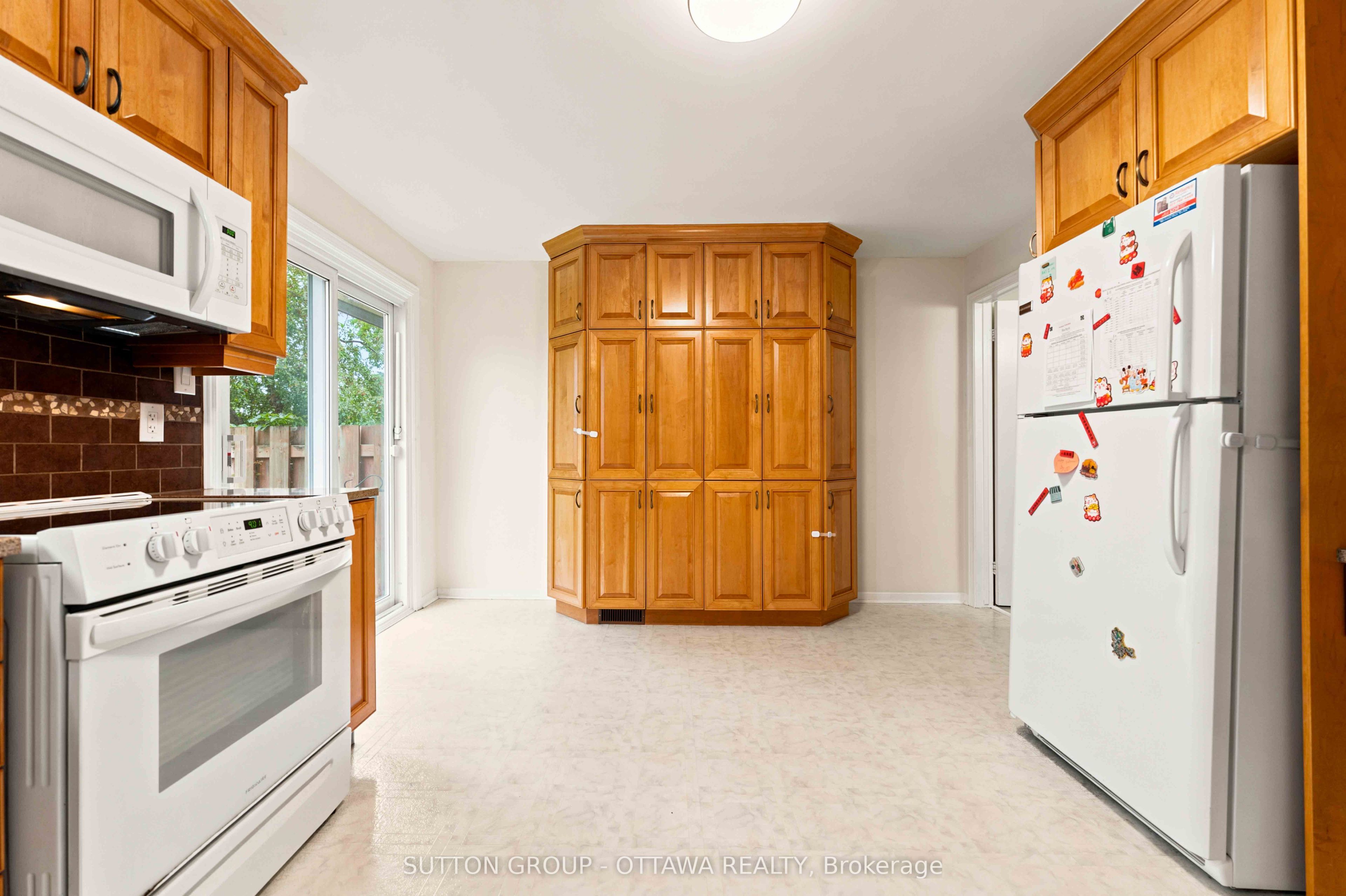 66 Fieldgate Drive Property Photo 17