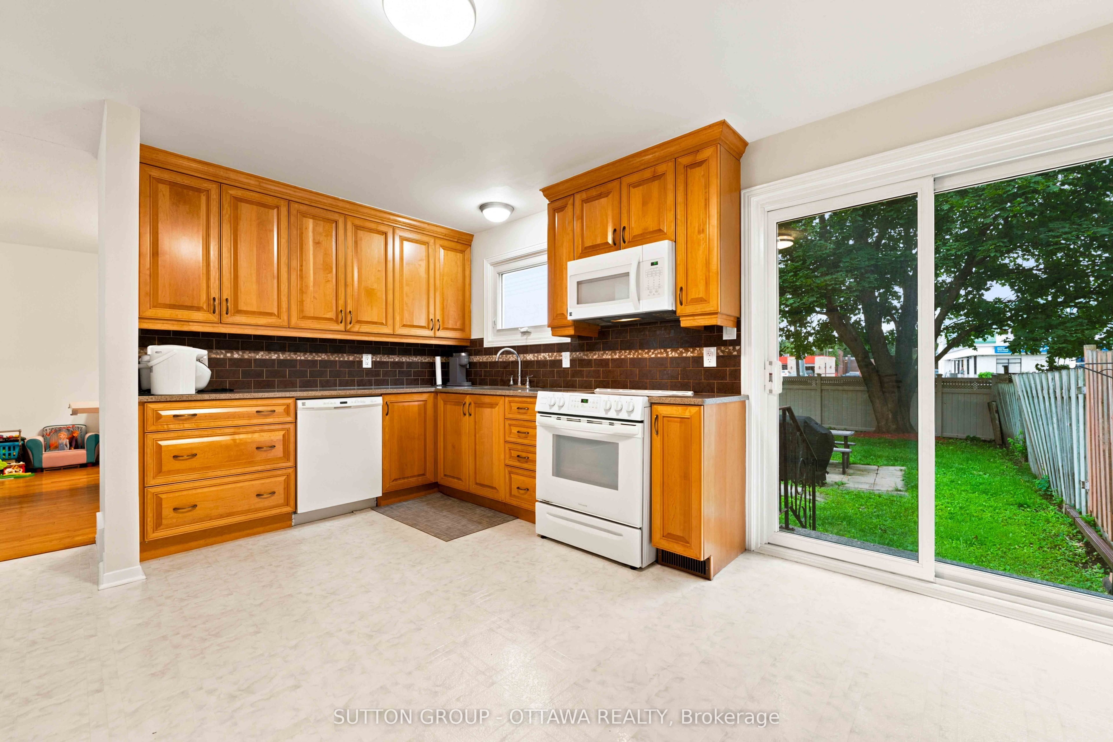 66 Fieldgate Drive Property Photo 19