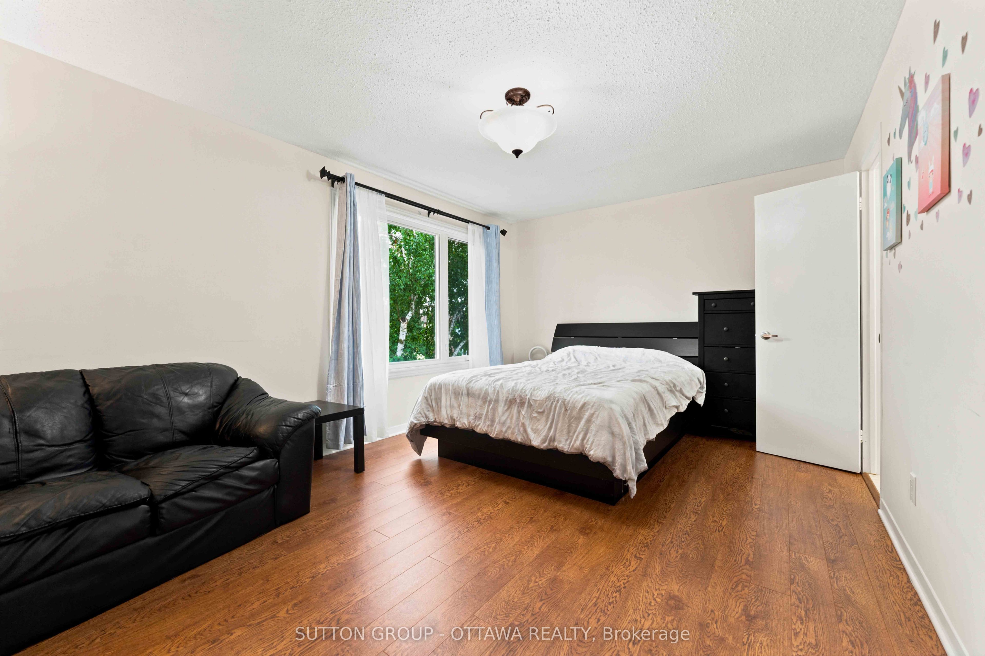 66 Fieldgate Drive Property Photo 28