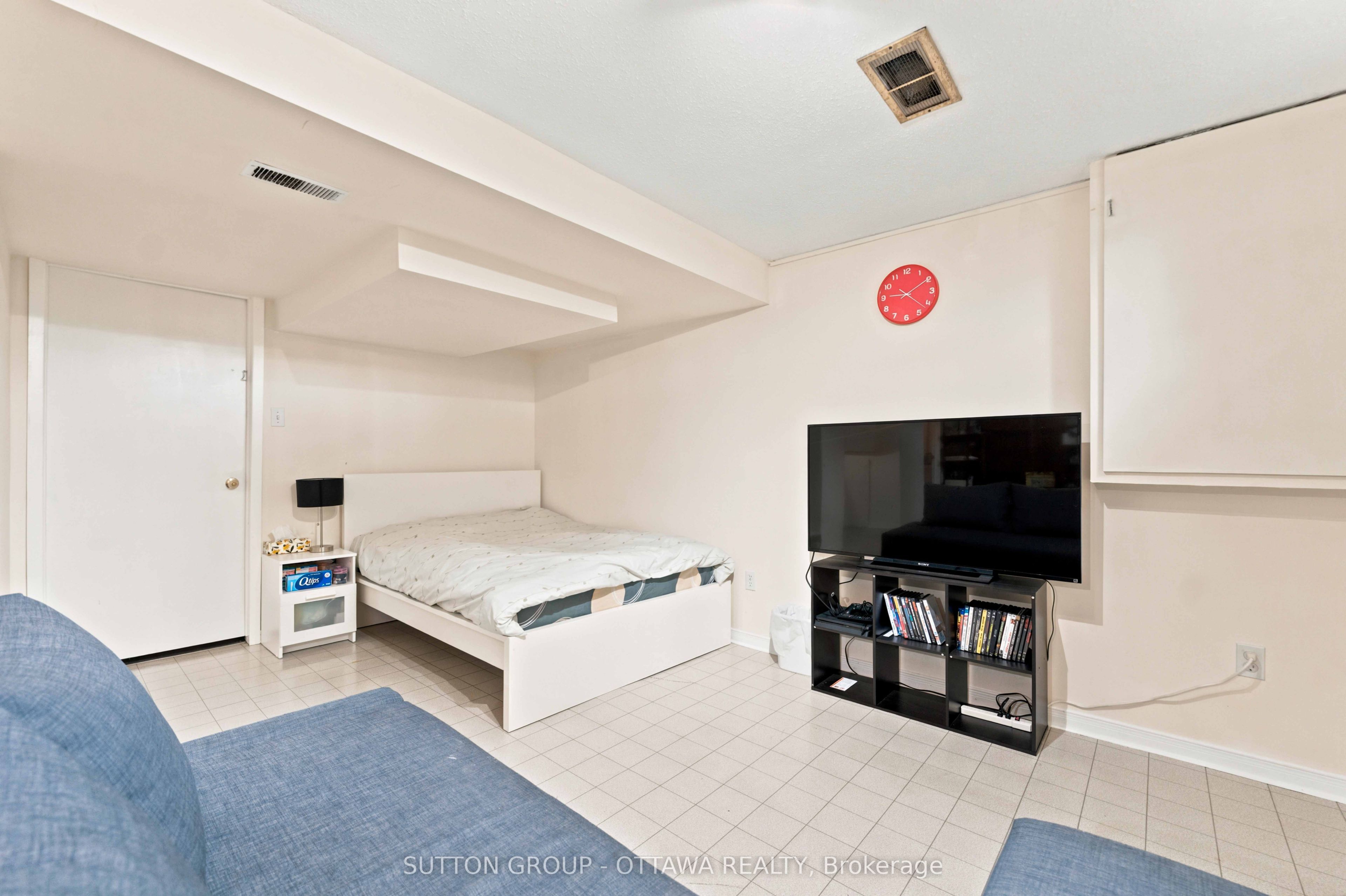 66 Fieldgate Drive Property Photo 43