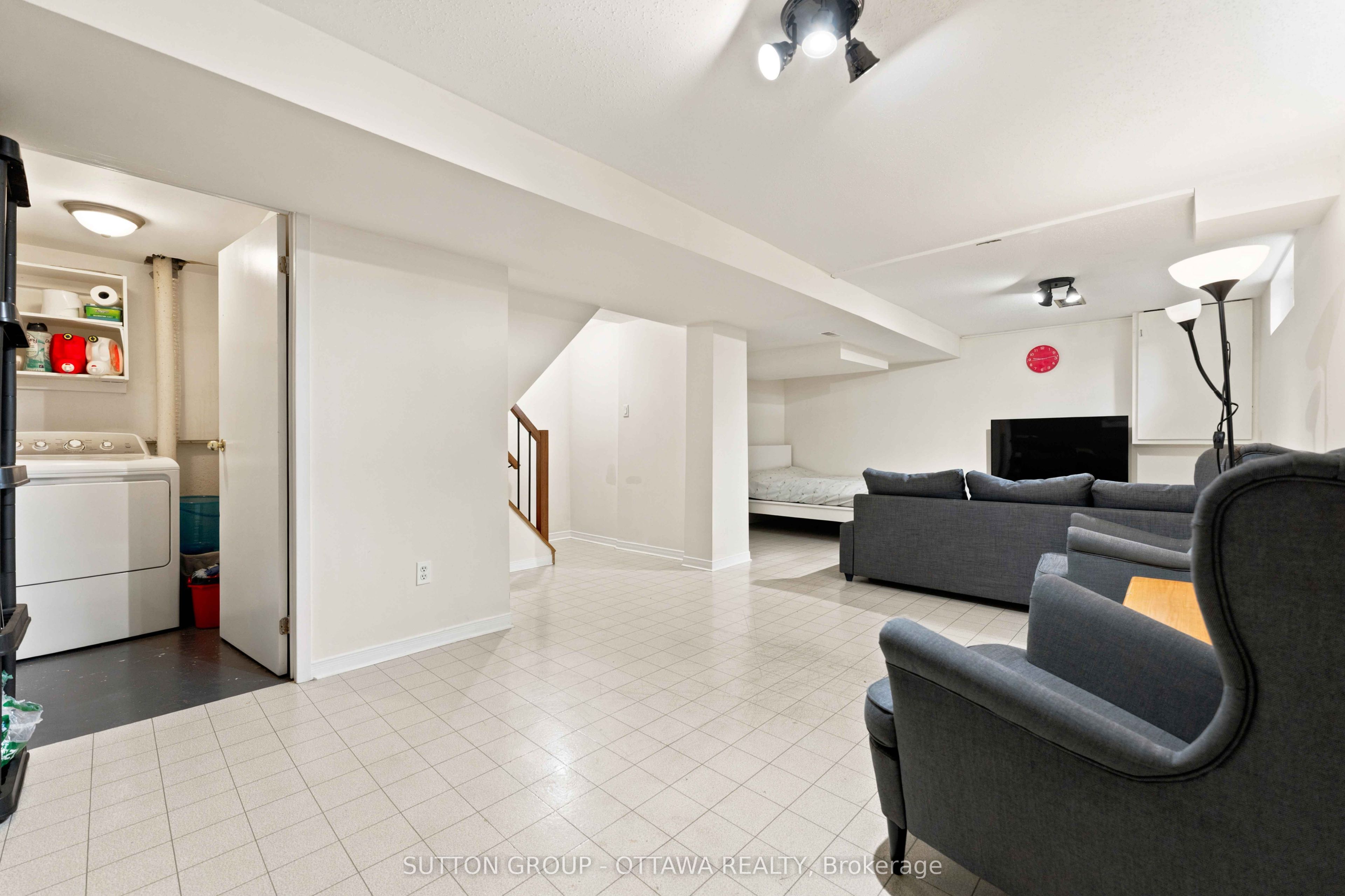 66 Fieldgate Drive Property Photo 45