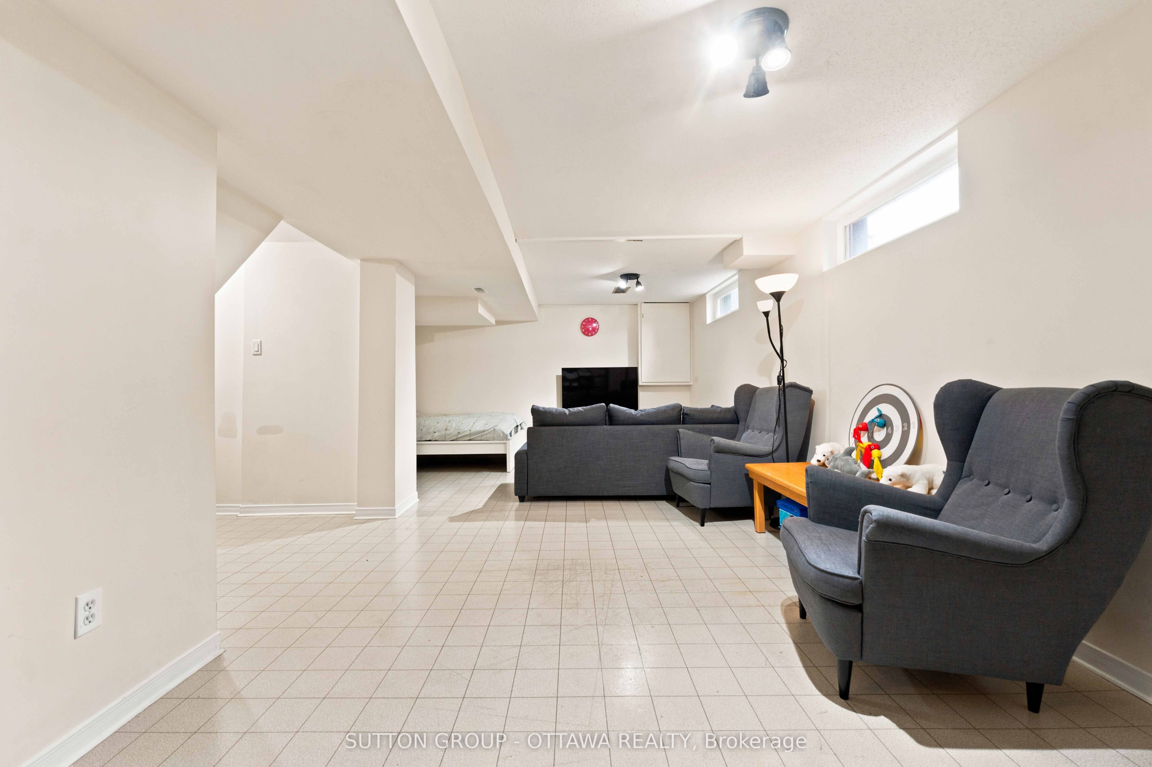 66 Fieldgate Drive Property Photo 46
