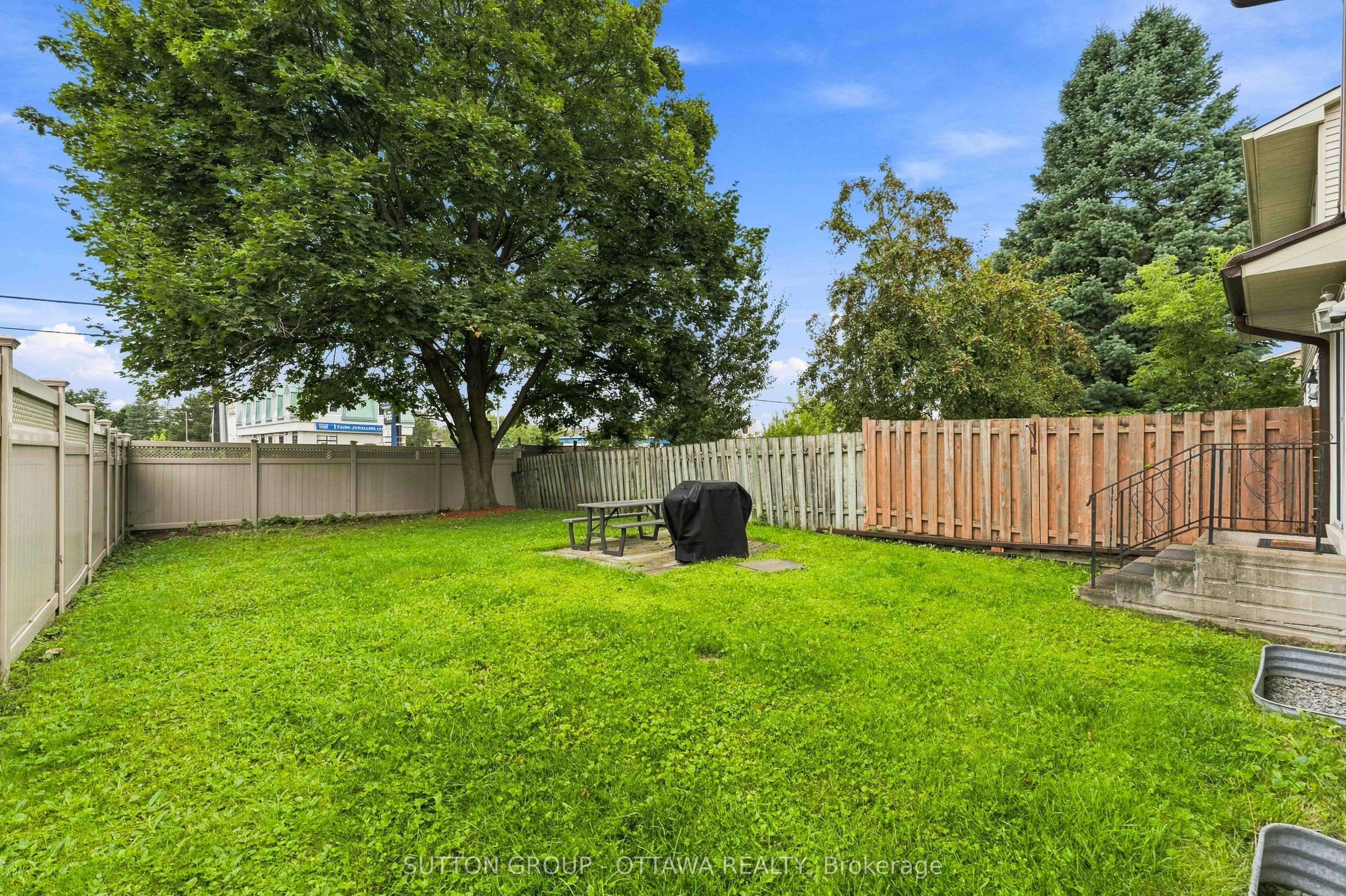 66 Fieldgate Drive Property Photo 49