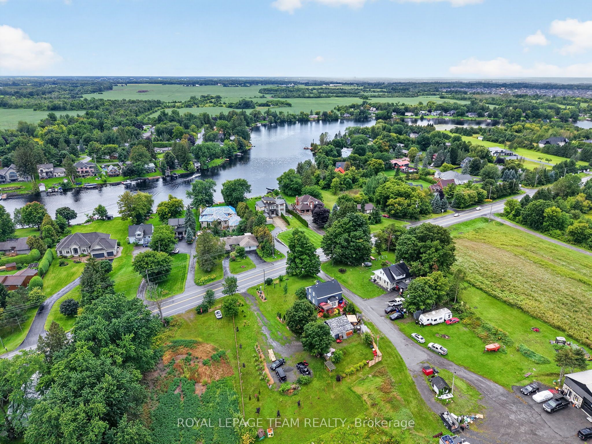 1629 River Road Property Photo 2