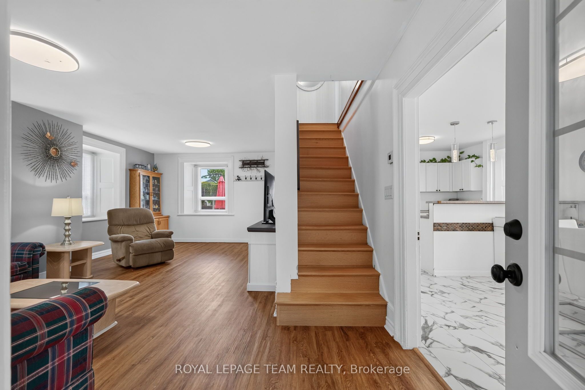 1629 River Road Property Photo 7