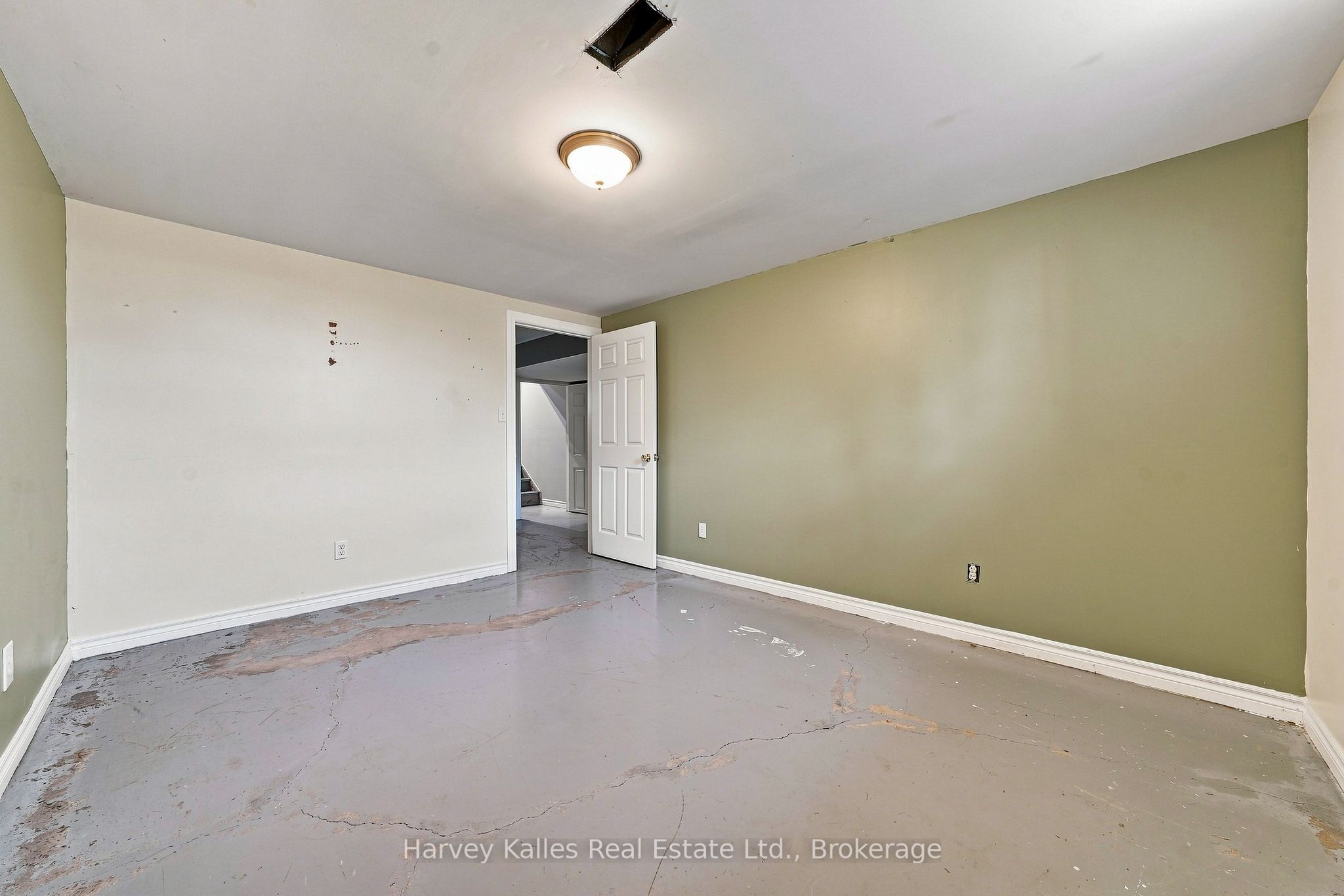 147 Caughey Road Property Photo 28
