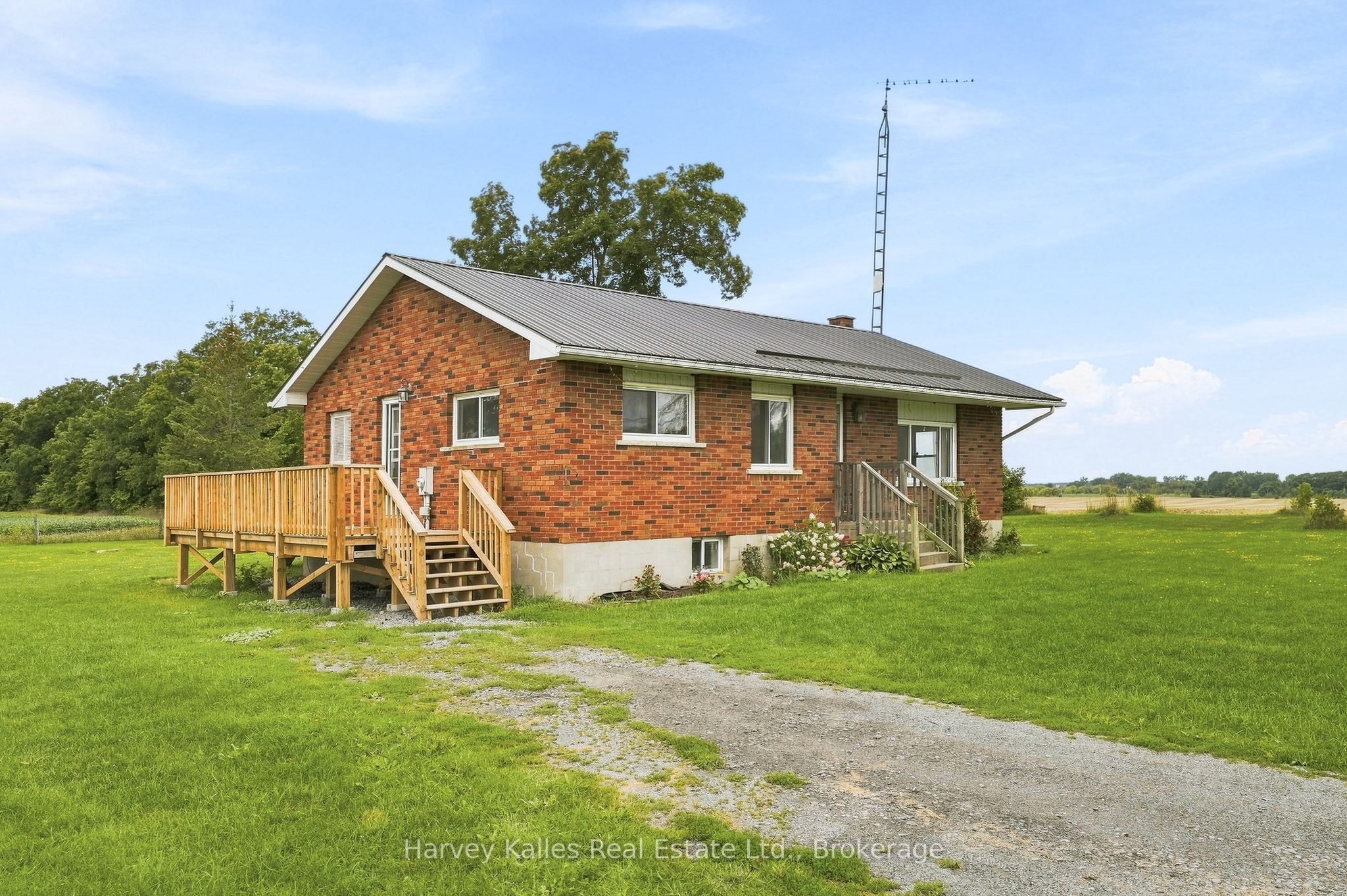 147 Caughey Road Property Photo 37