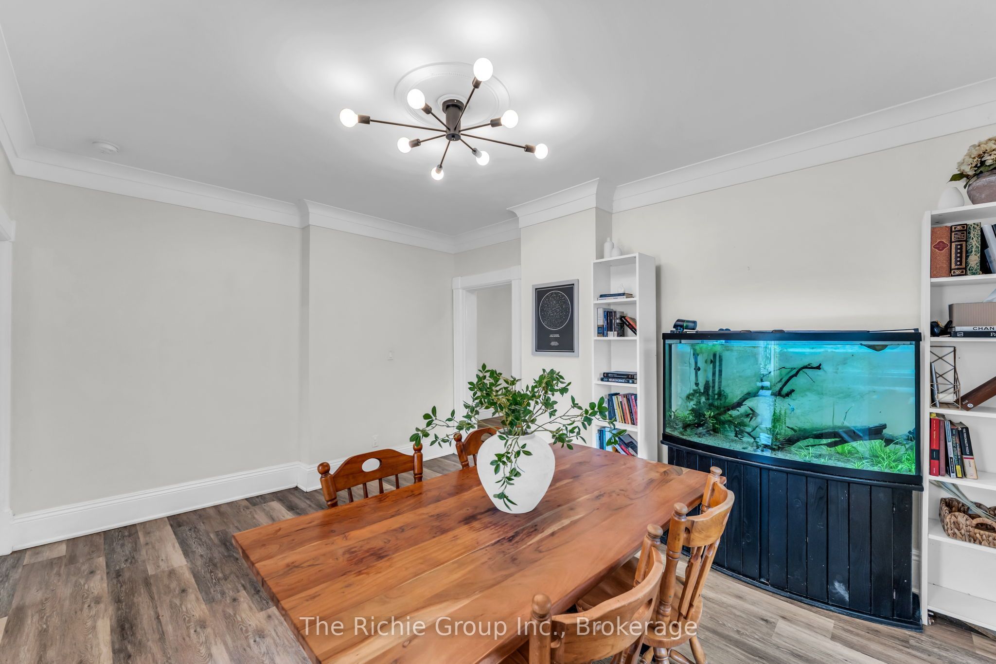 119 Brock Street Property Photo 7