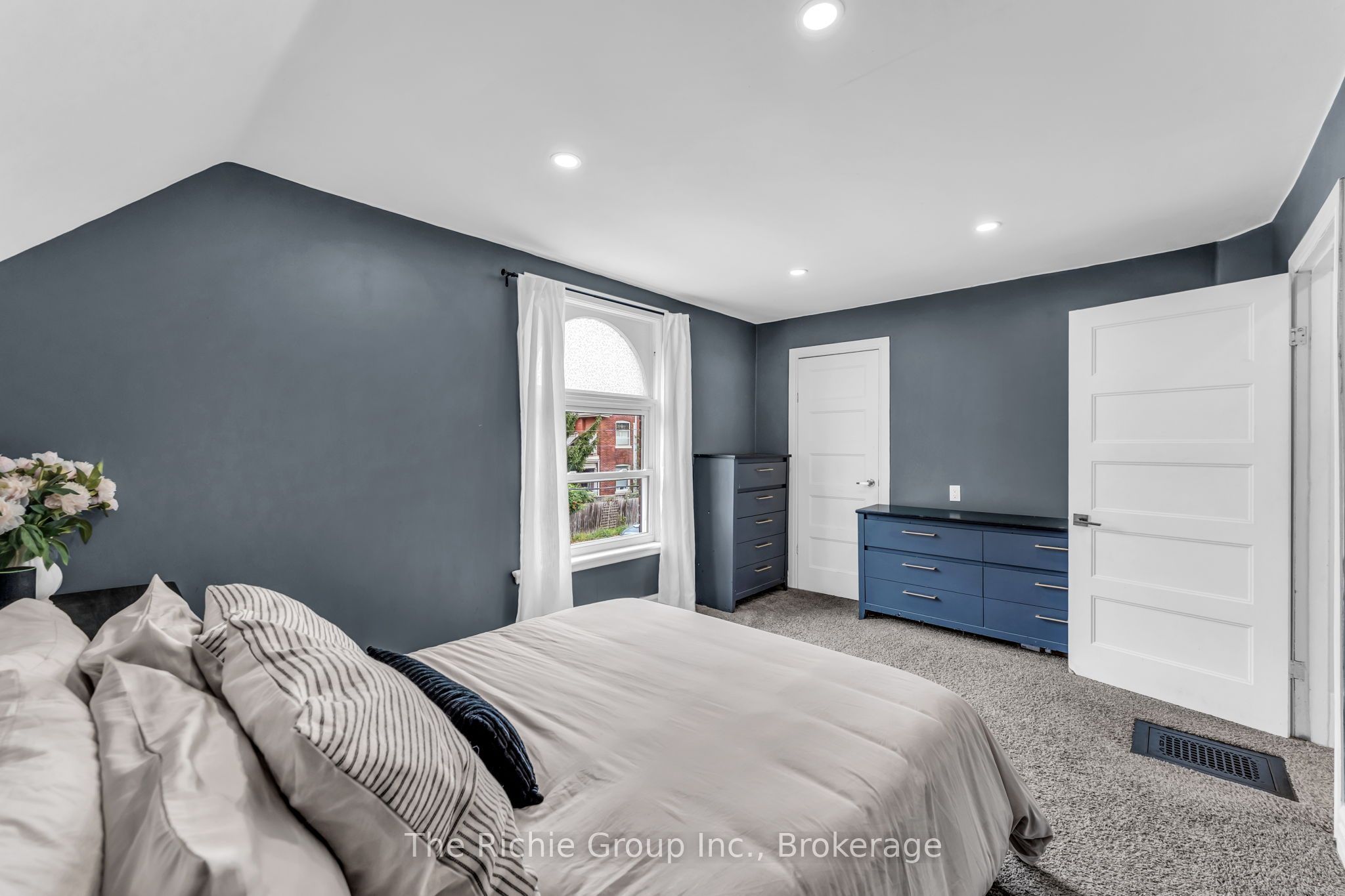119 Brock Street Property Photo 15