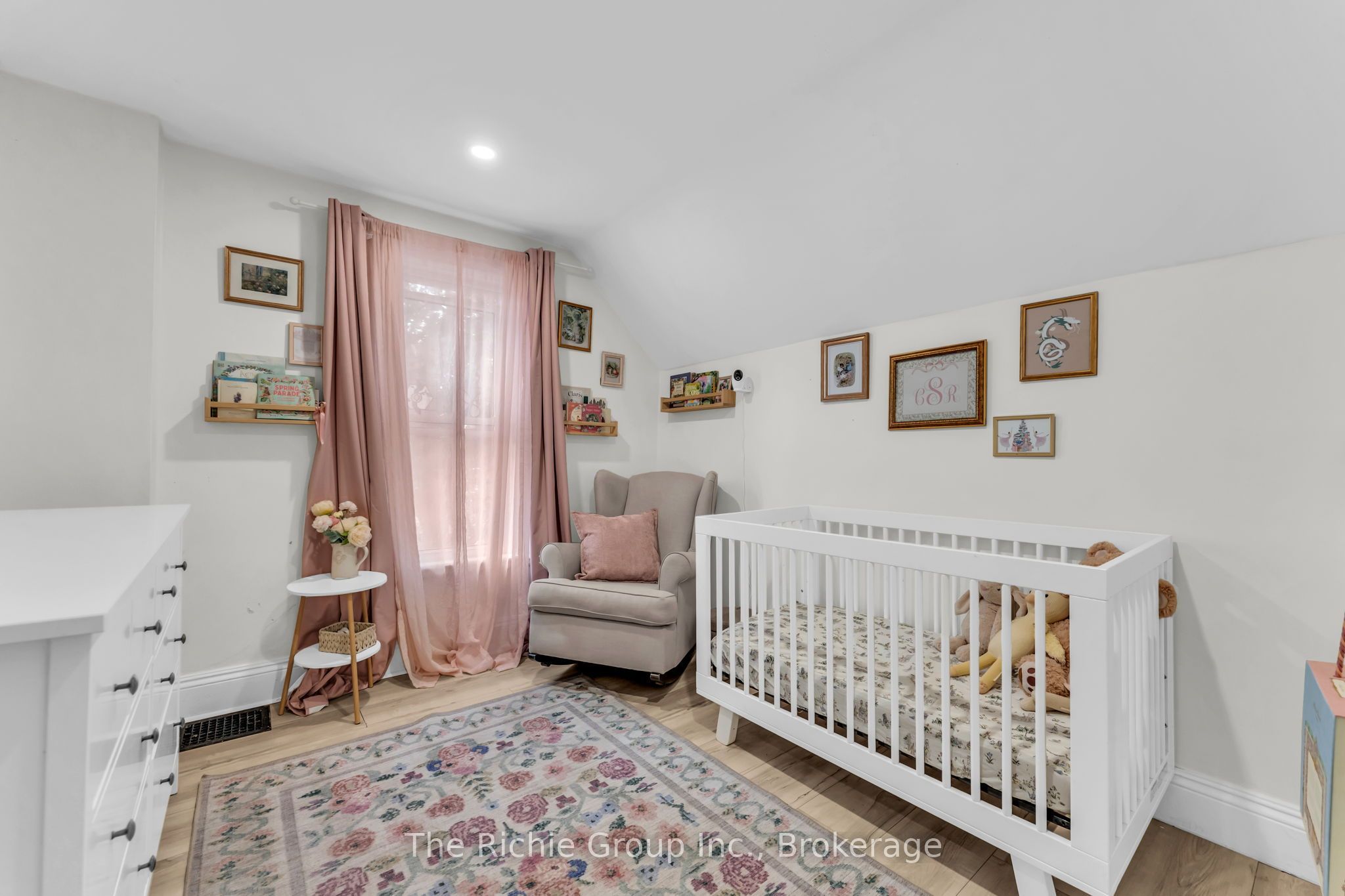119 Brock Street Property Photo 16