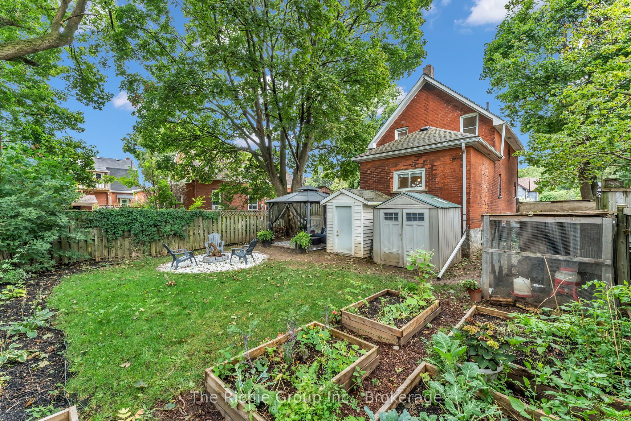 119 Brock Street Property Photo 25