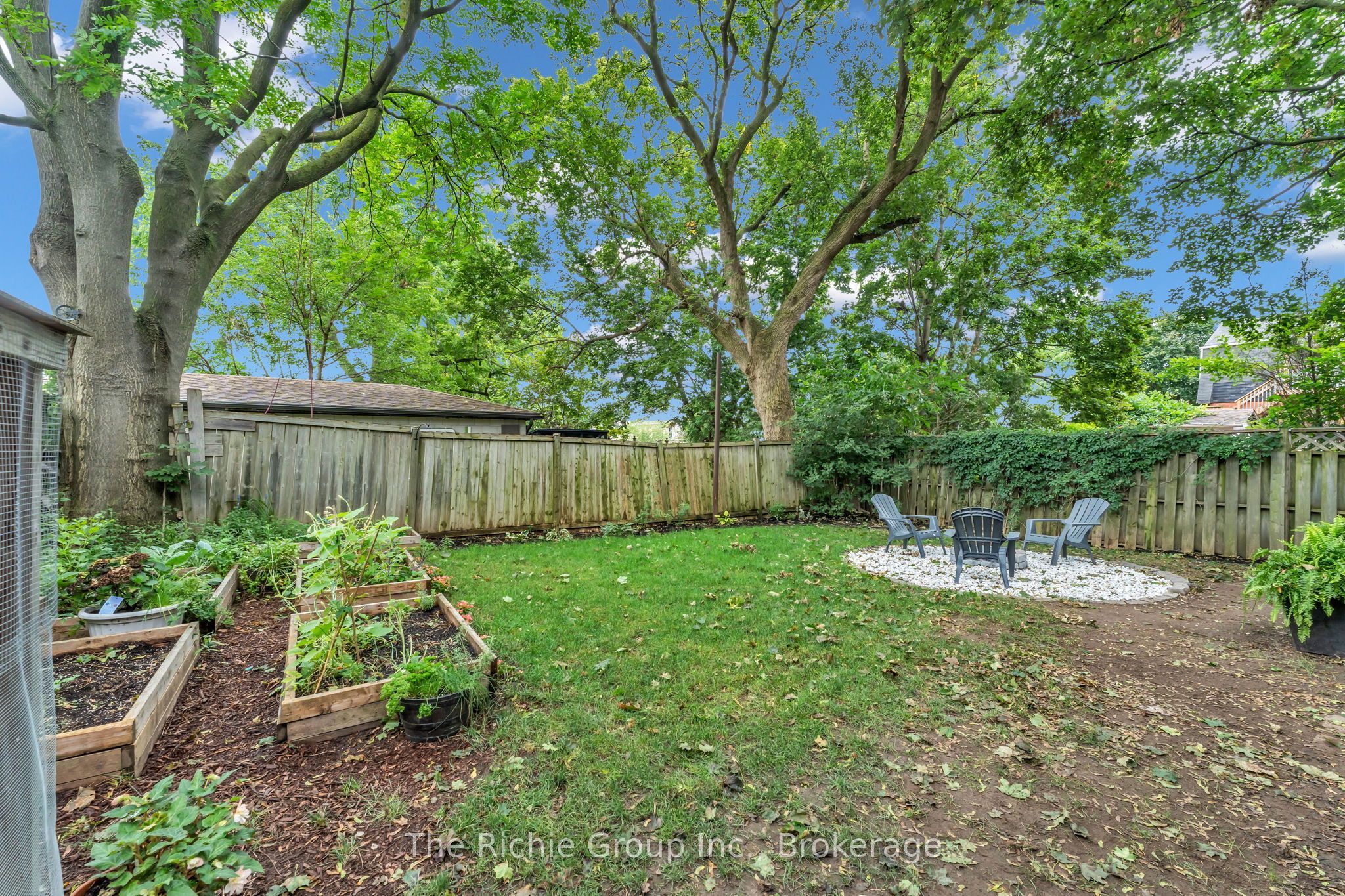 119 Brock Street Property Photo 27