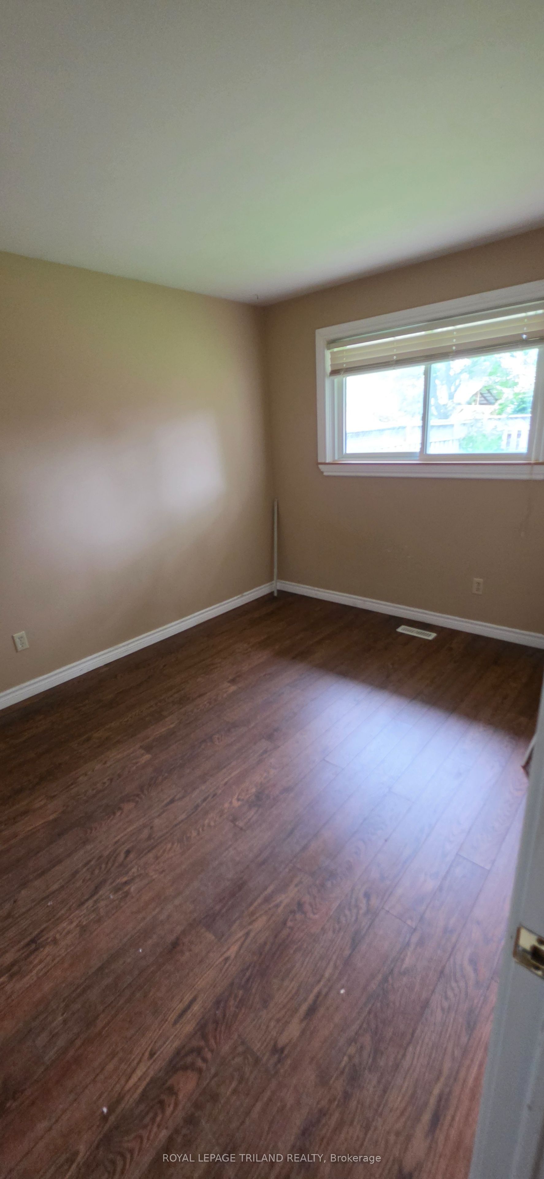 783 Dundalk Drive Property Photo 4