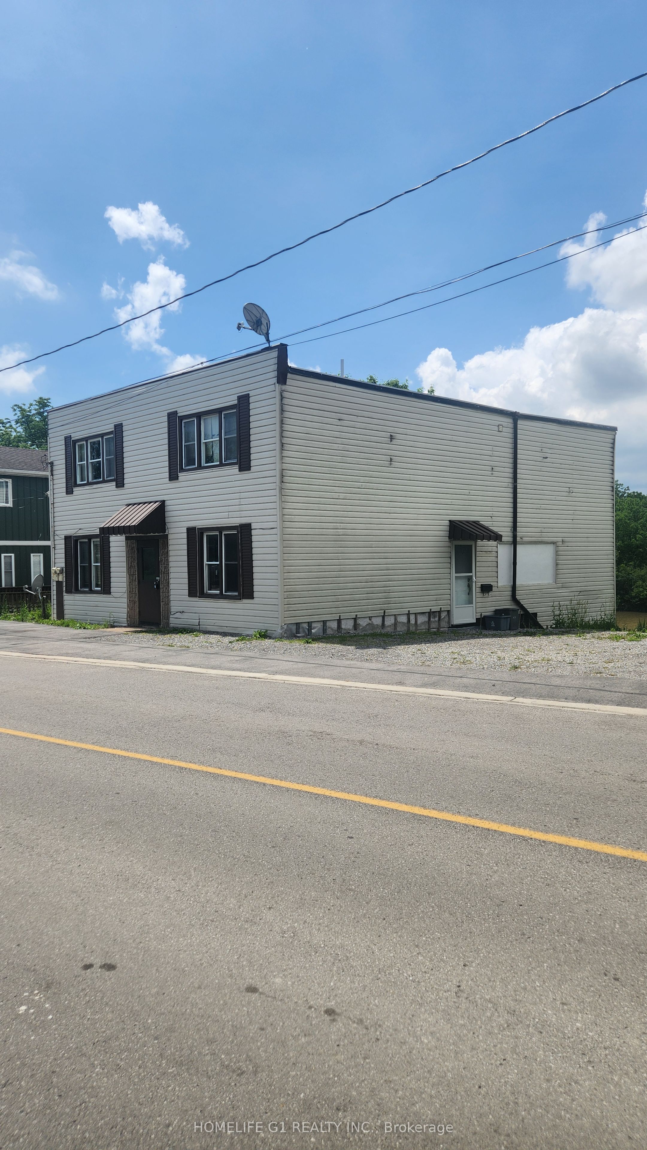 42 Riverside Drive Property Photo 1