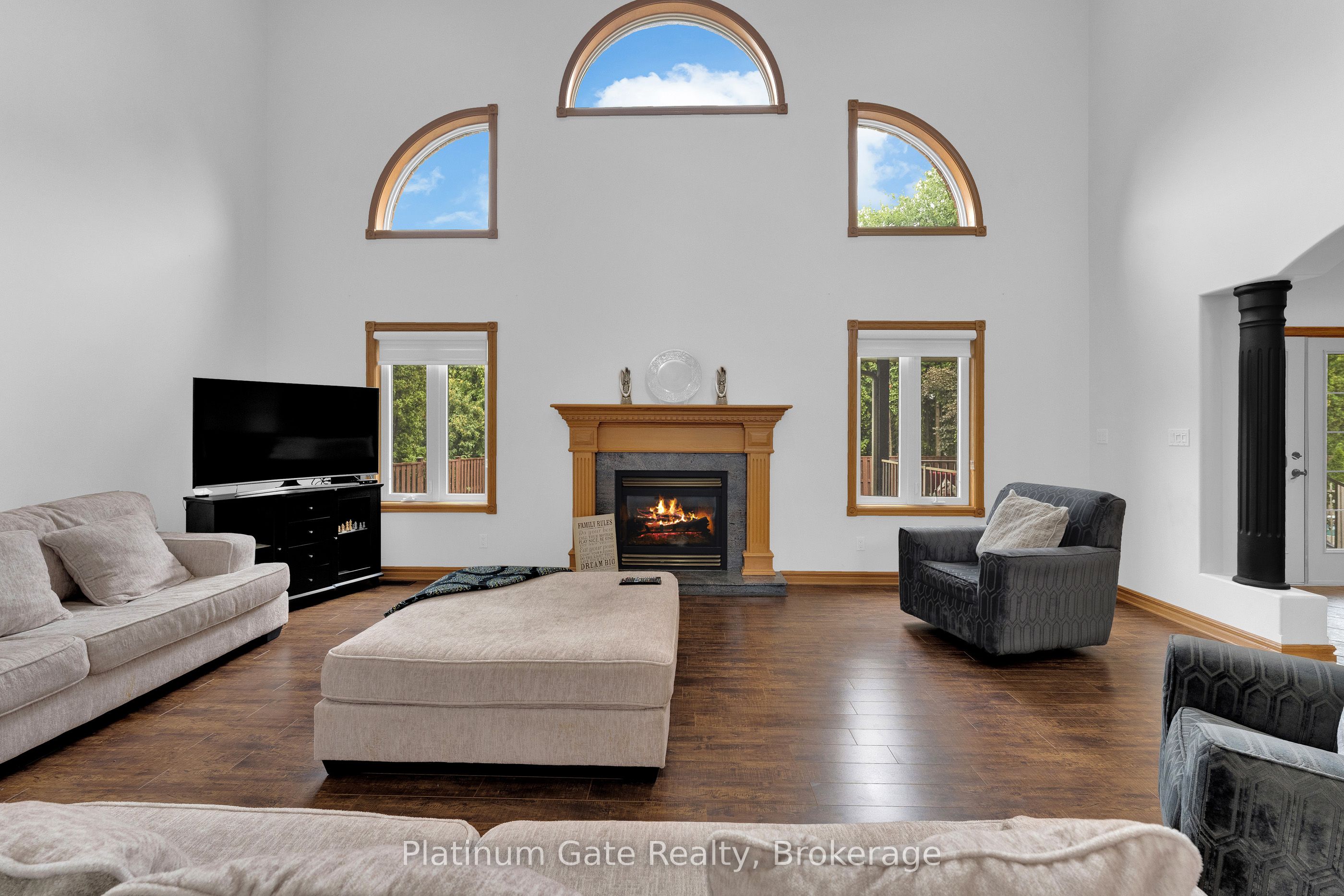 150 Seymour Crescent Property Photo 18