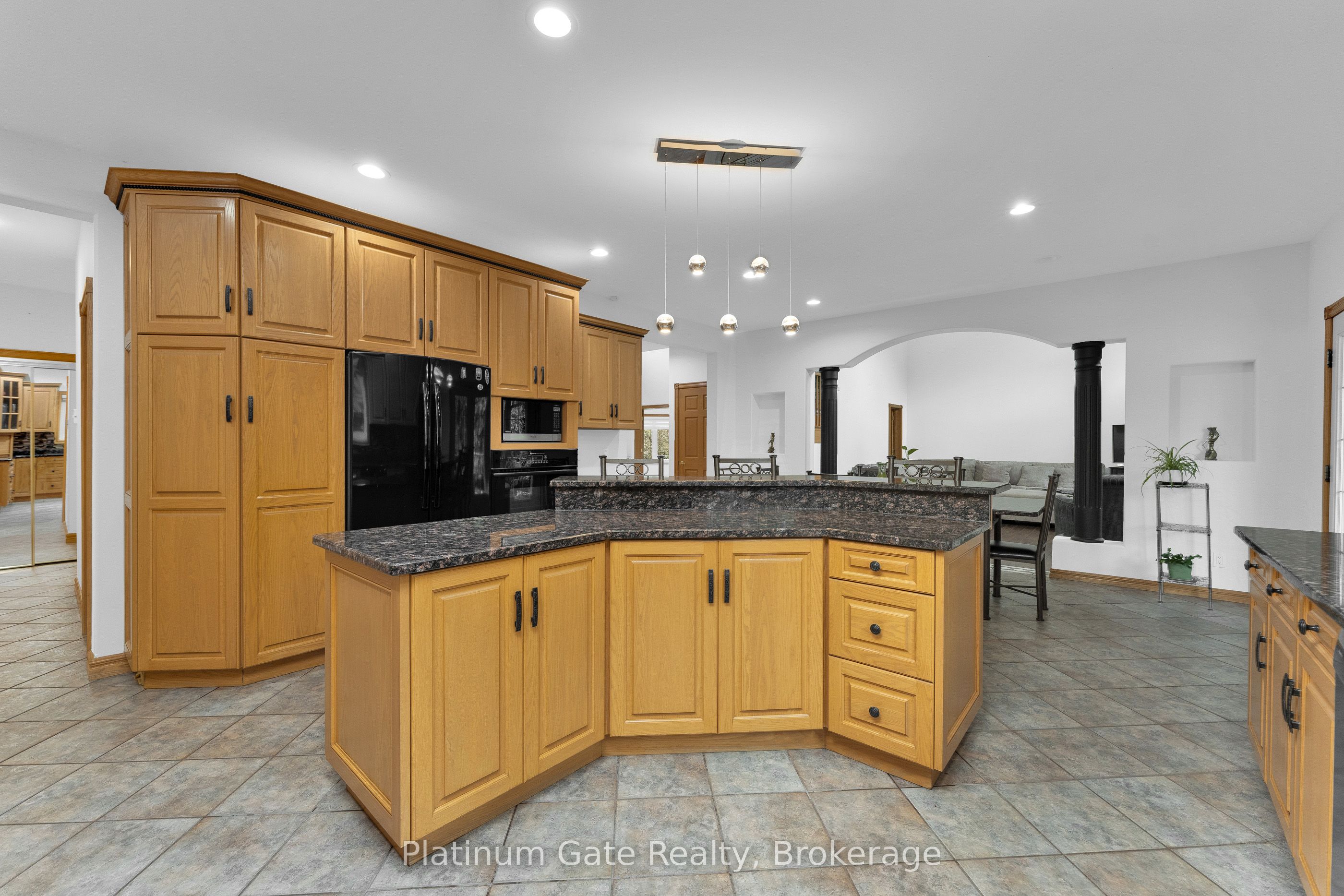 150 Seymour Crescent Property Photo 26