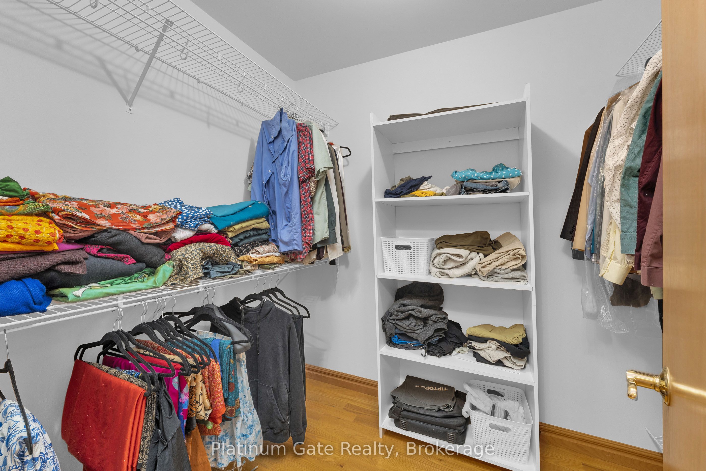 150 Seymour Crescent Property Photo 39