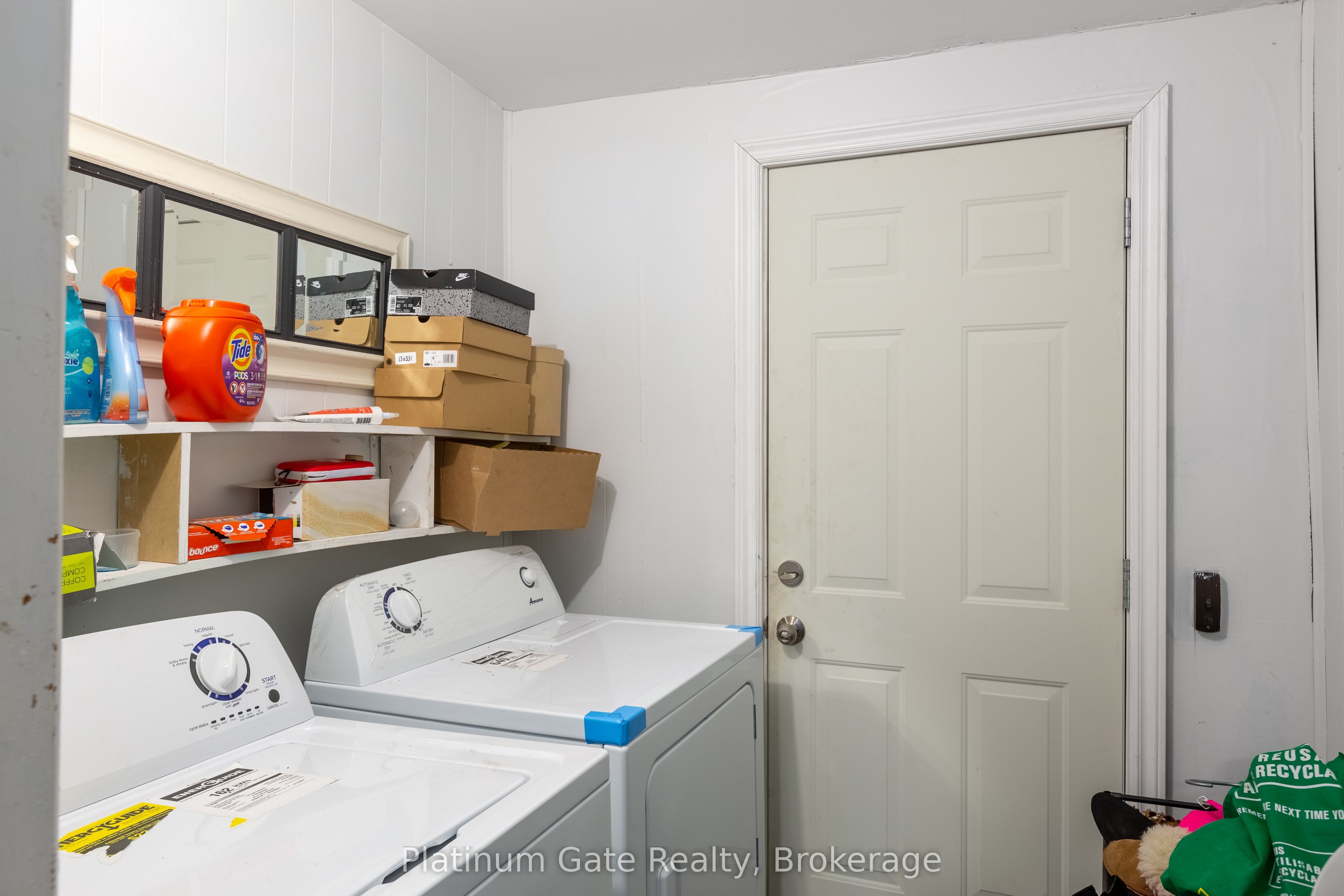 1036-40 Gladstone Avenue Property Photo 19