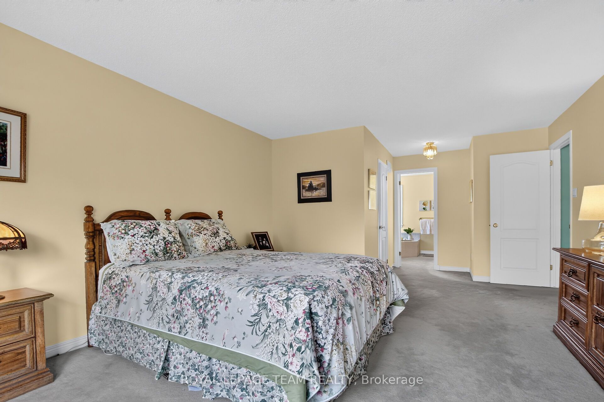 19 Slade Crescent Property Photo 29