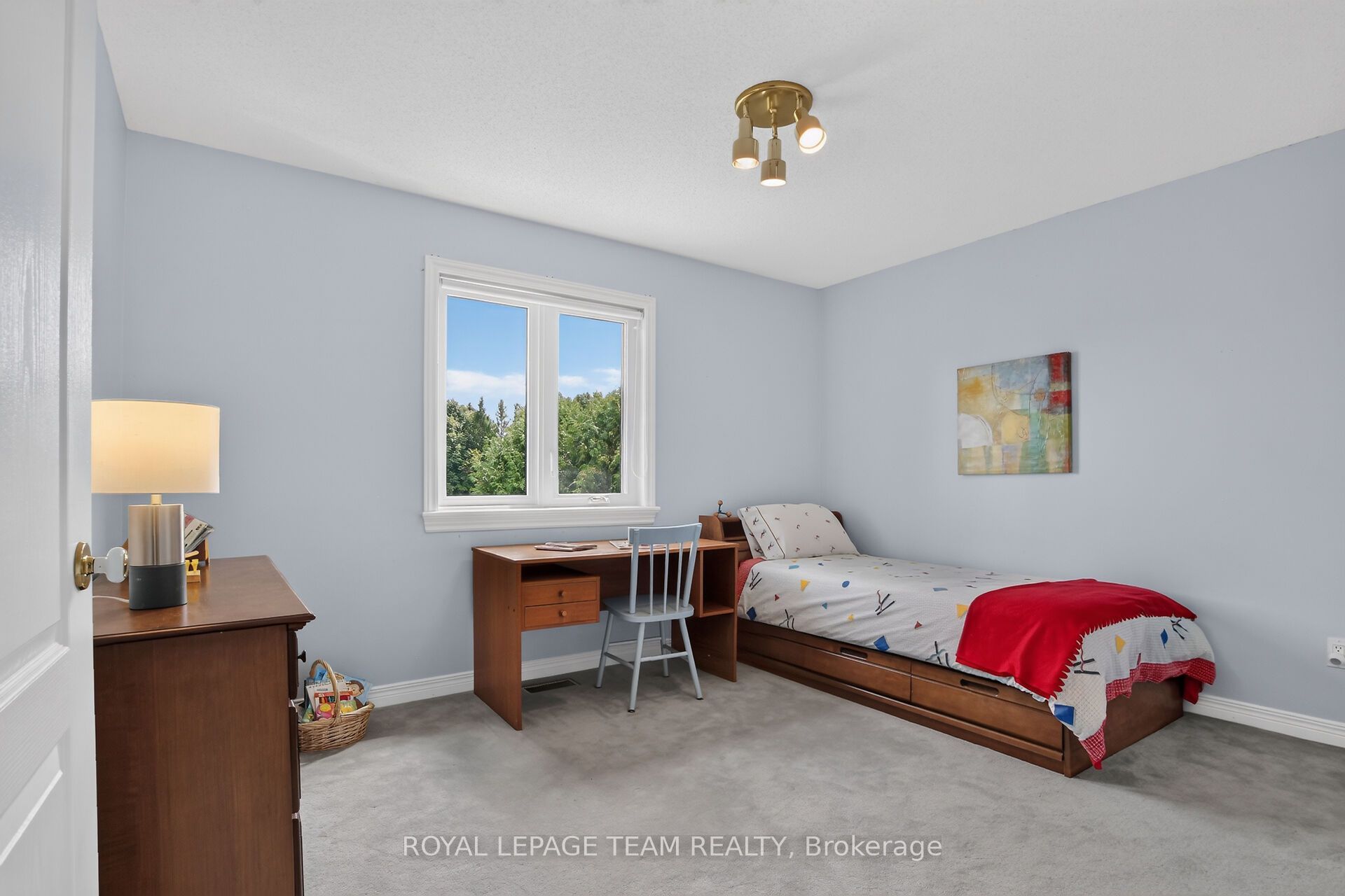 19 Slade Crescent Property Photo 32
