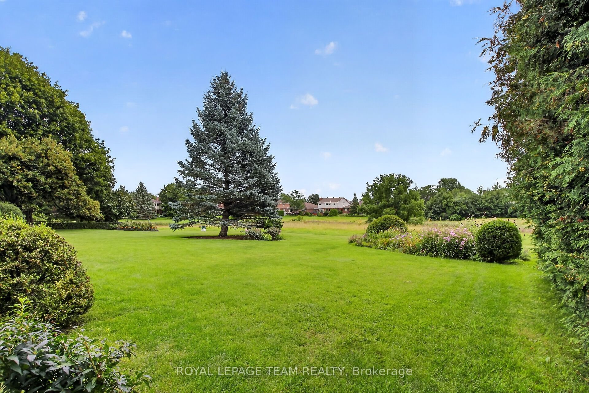 19 Slade Crescent Property Photo 40