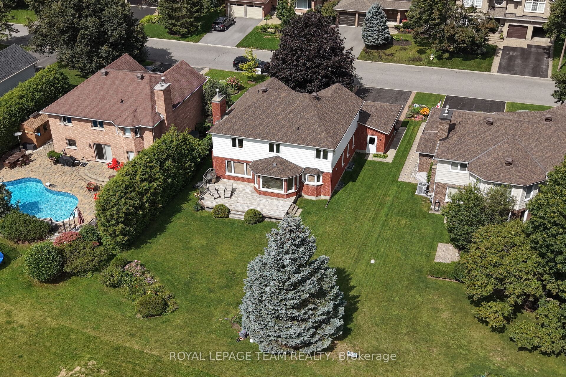 19 Slade Crescent Property Photo 48