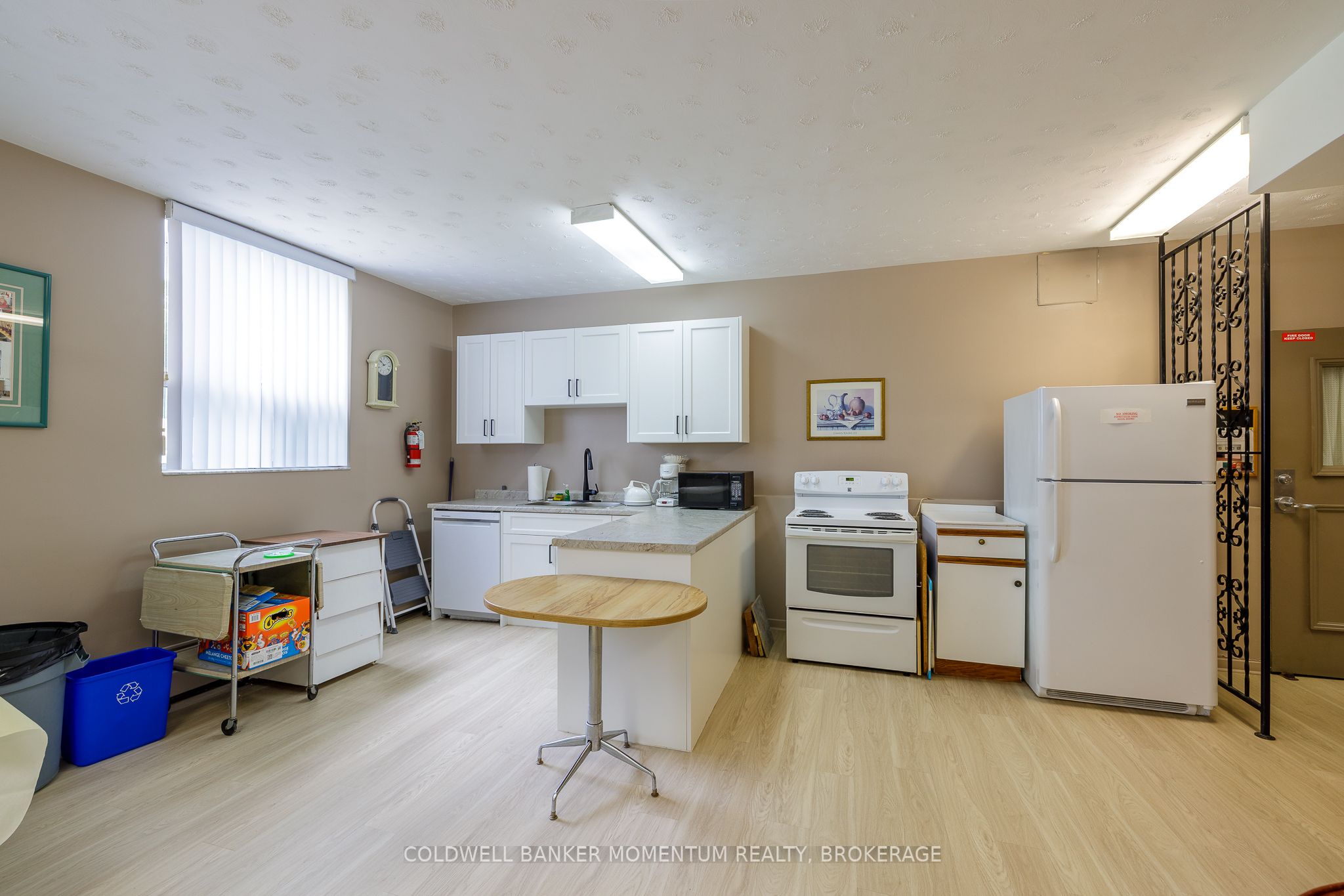365 Geneva Street 1002 Property Photo 21