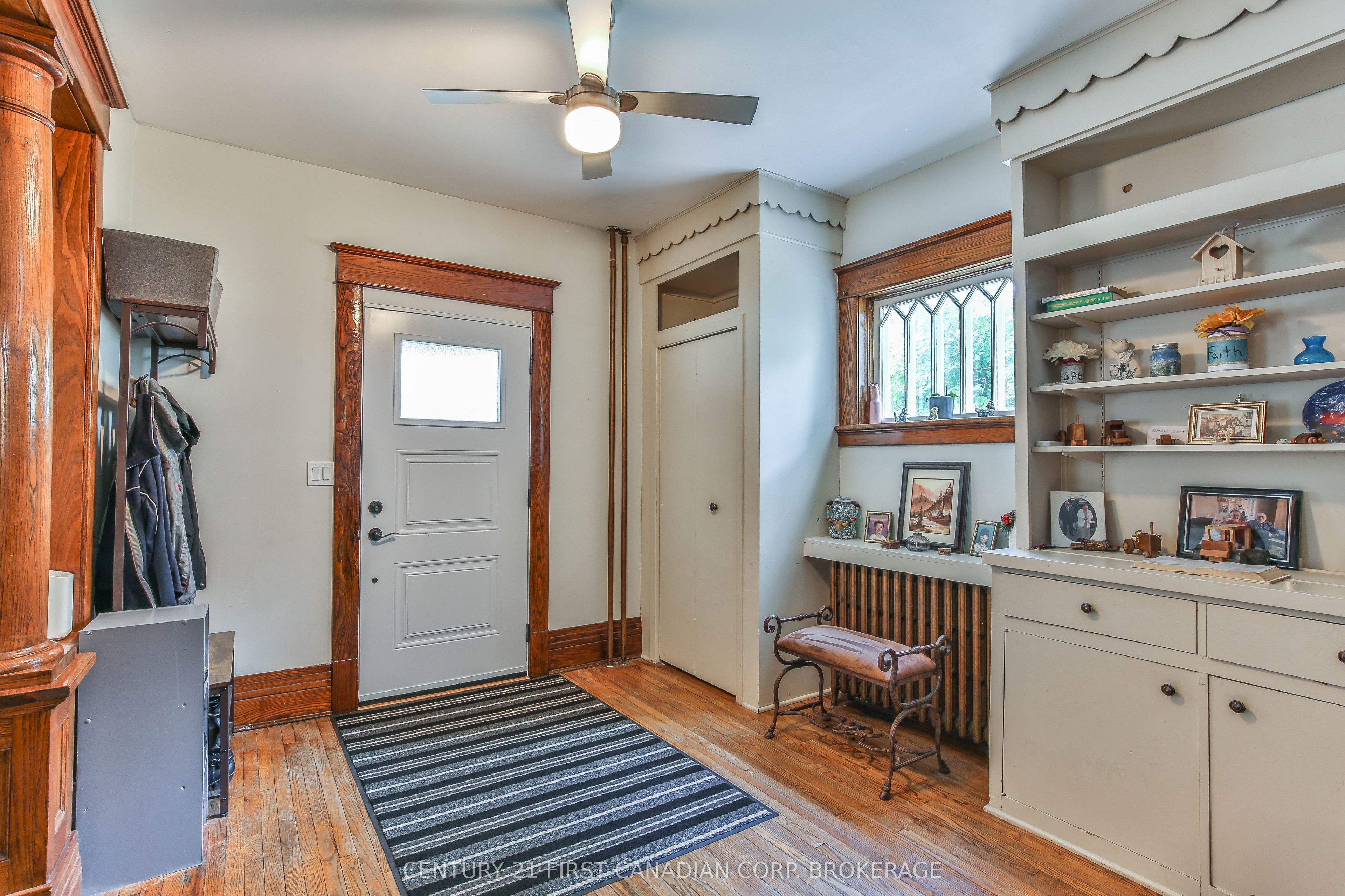 308 Broadway Street Property Photo 6