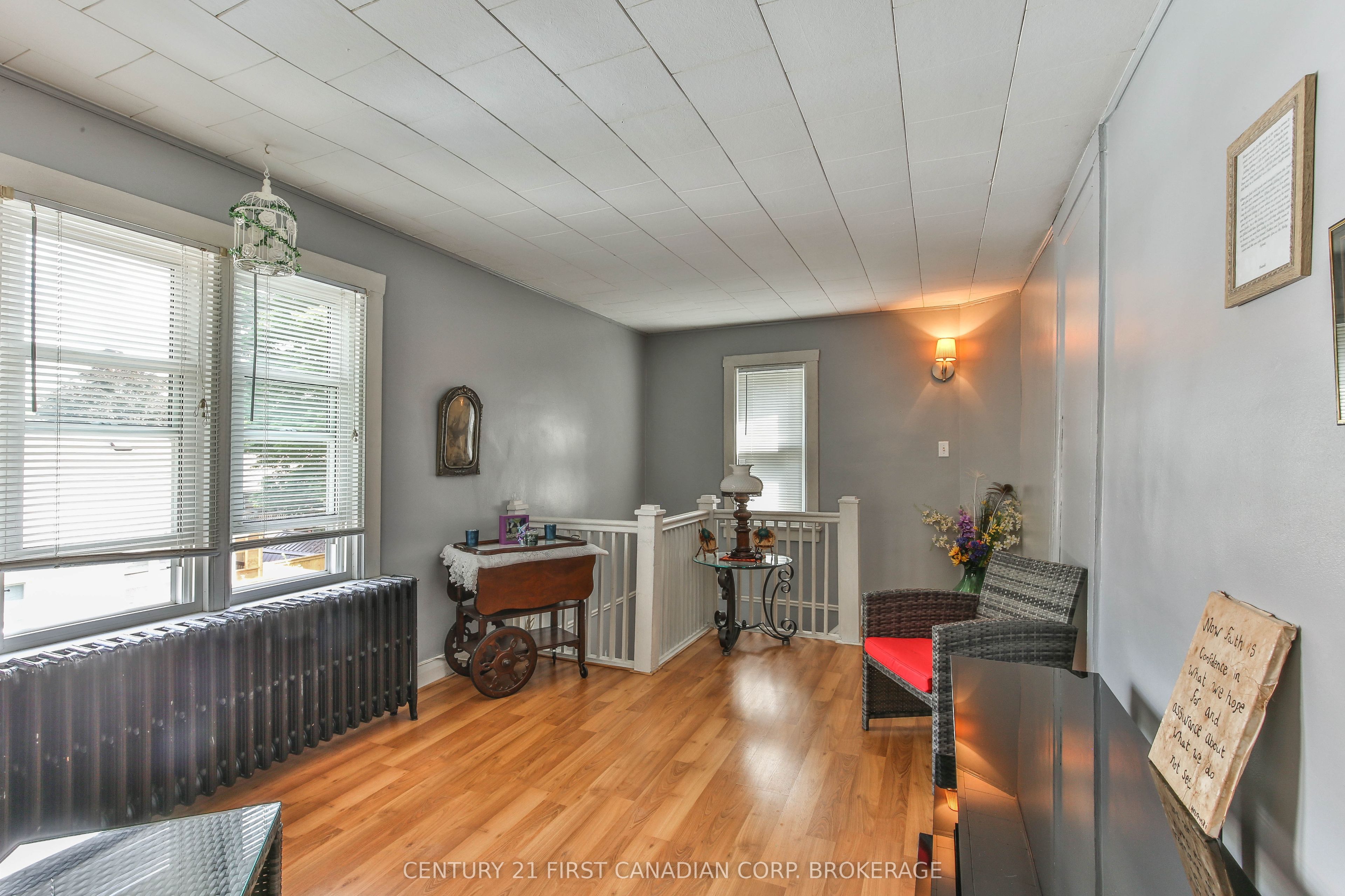 308 Broadway Street Property Photo 33