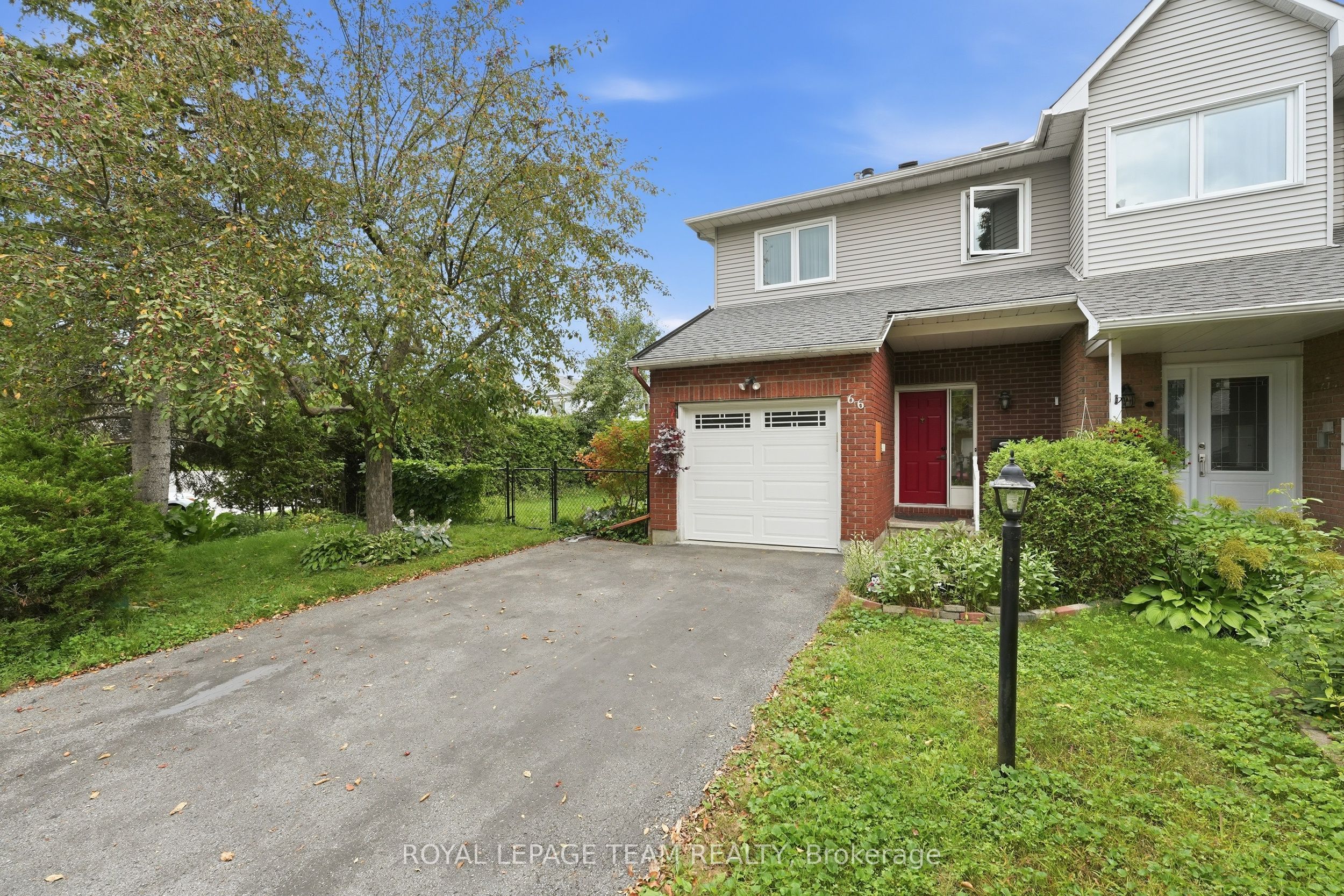 66 Armadale Crescent Property Photo 3