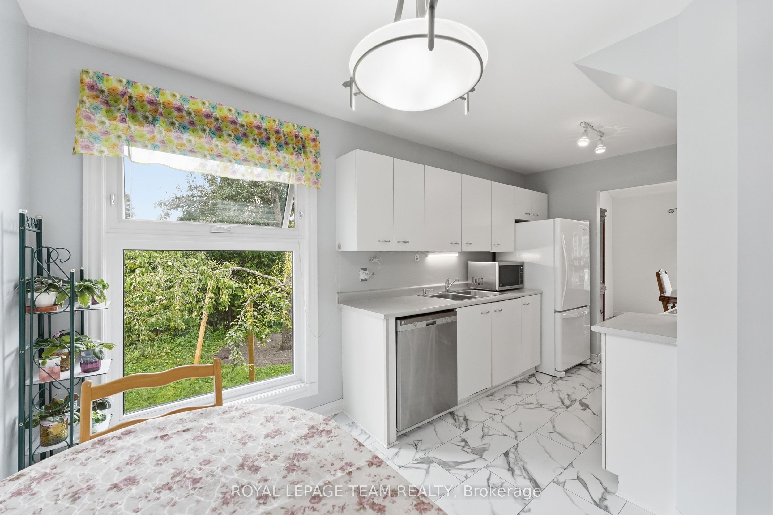 66 Armadale Crescent Property Photo 9
