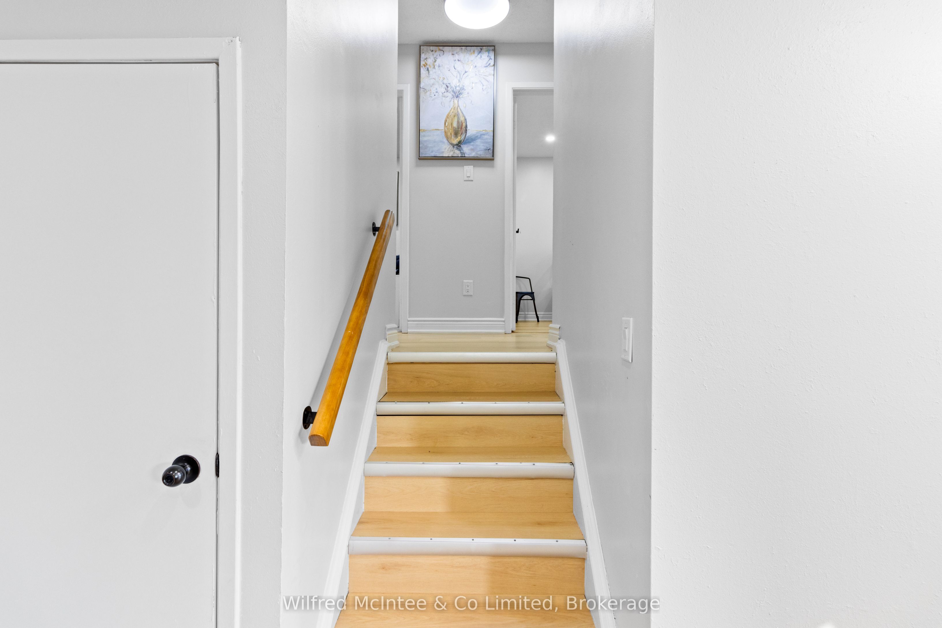 517 Wales Drive Property Photo 18