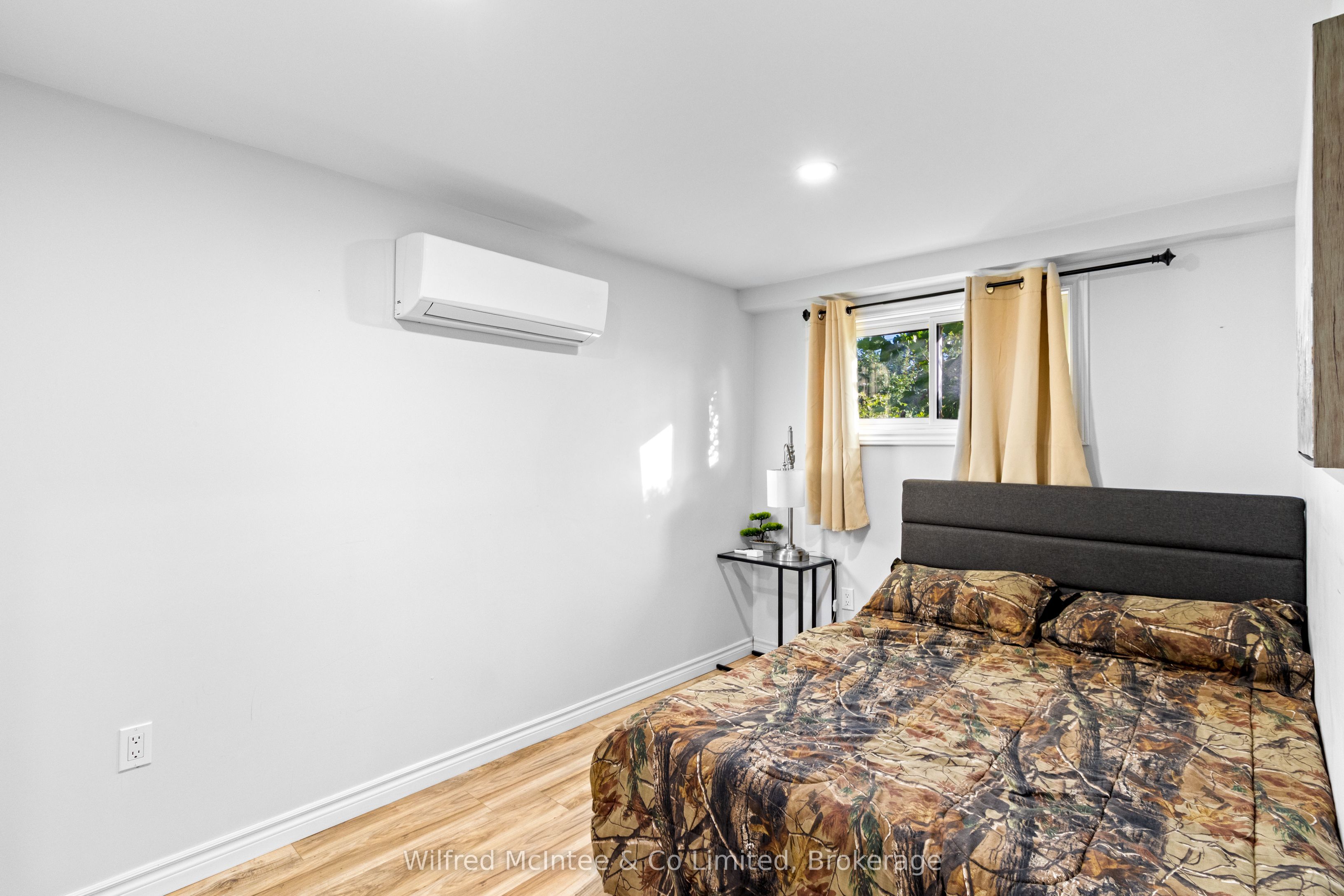517 Wales Drive Property Photo 25