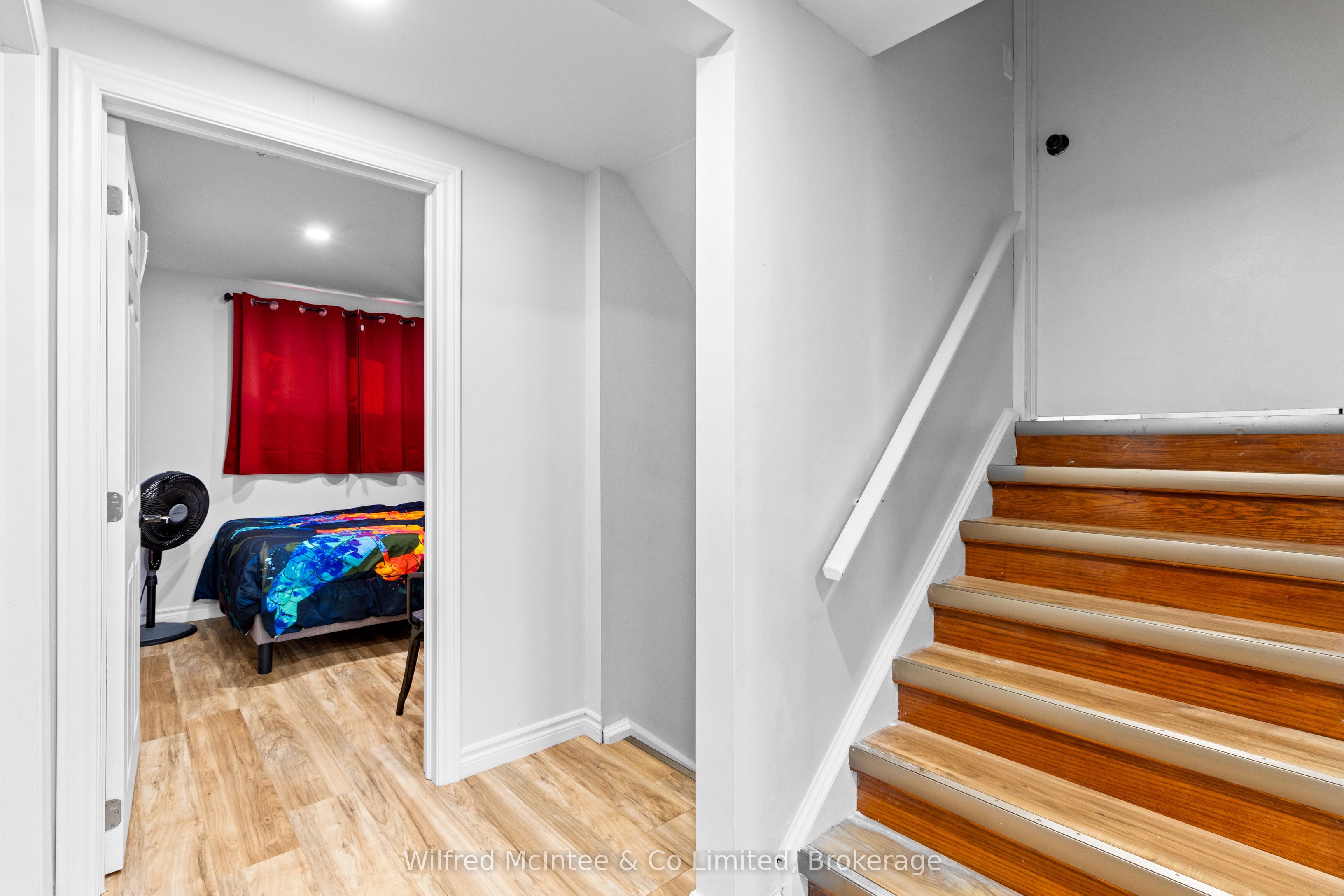 517 Wales Drive Property Photo 35