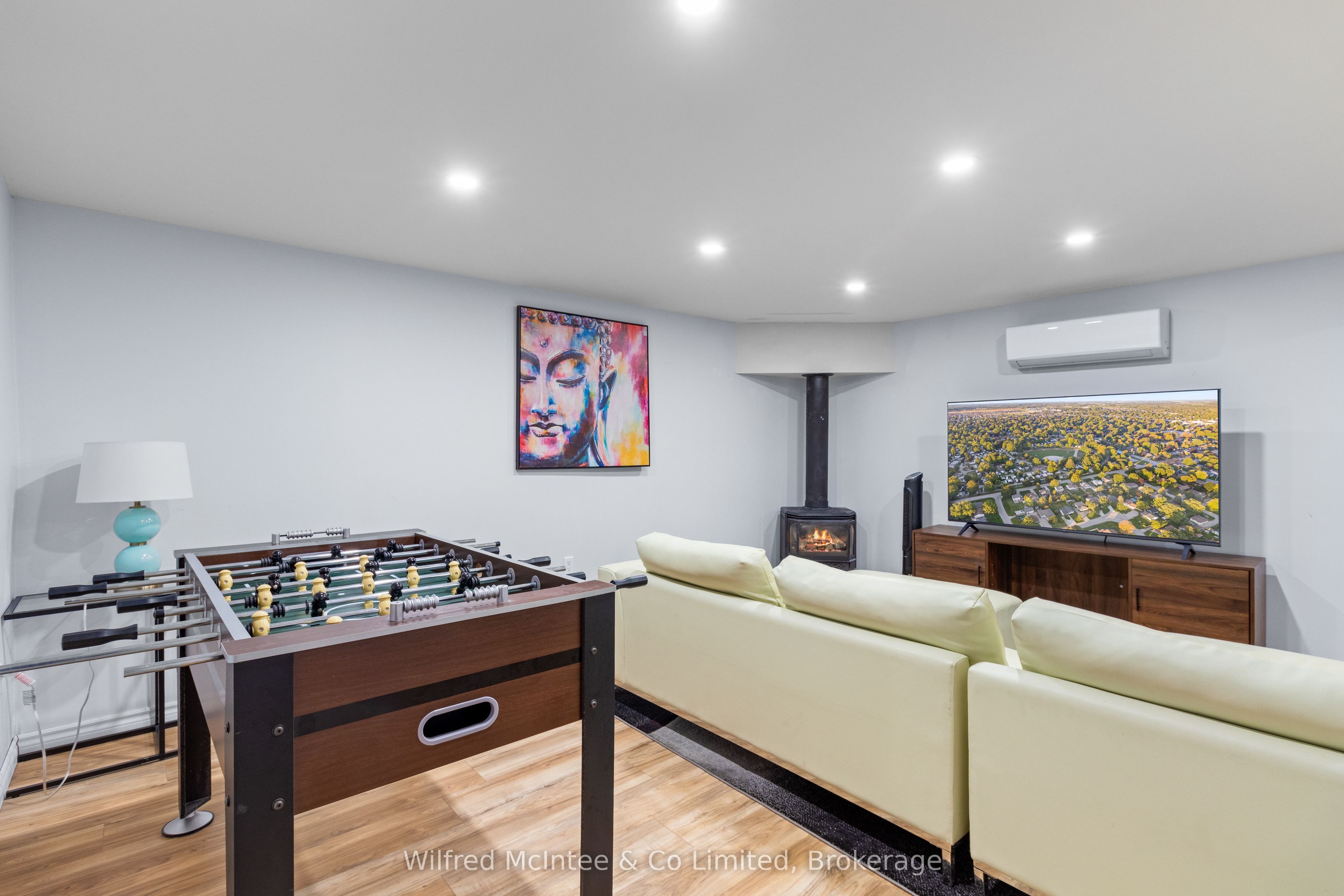 517 Wales Drive Property Photo 39