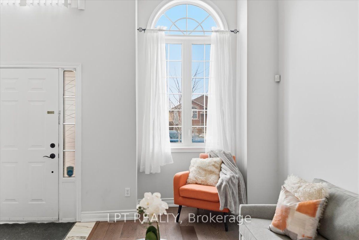 48 Nashville Circle Property Photo 3