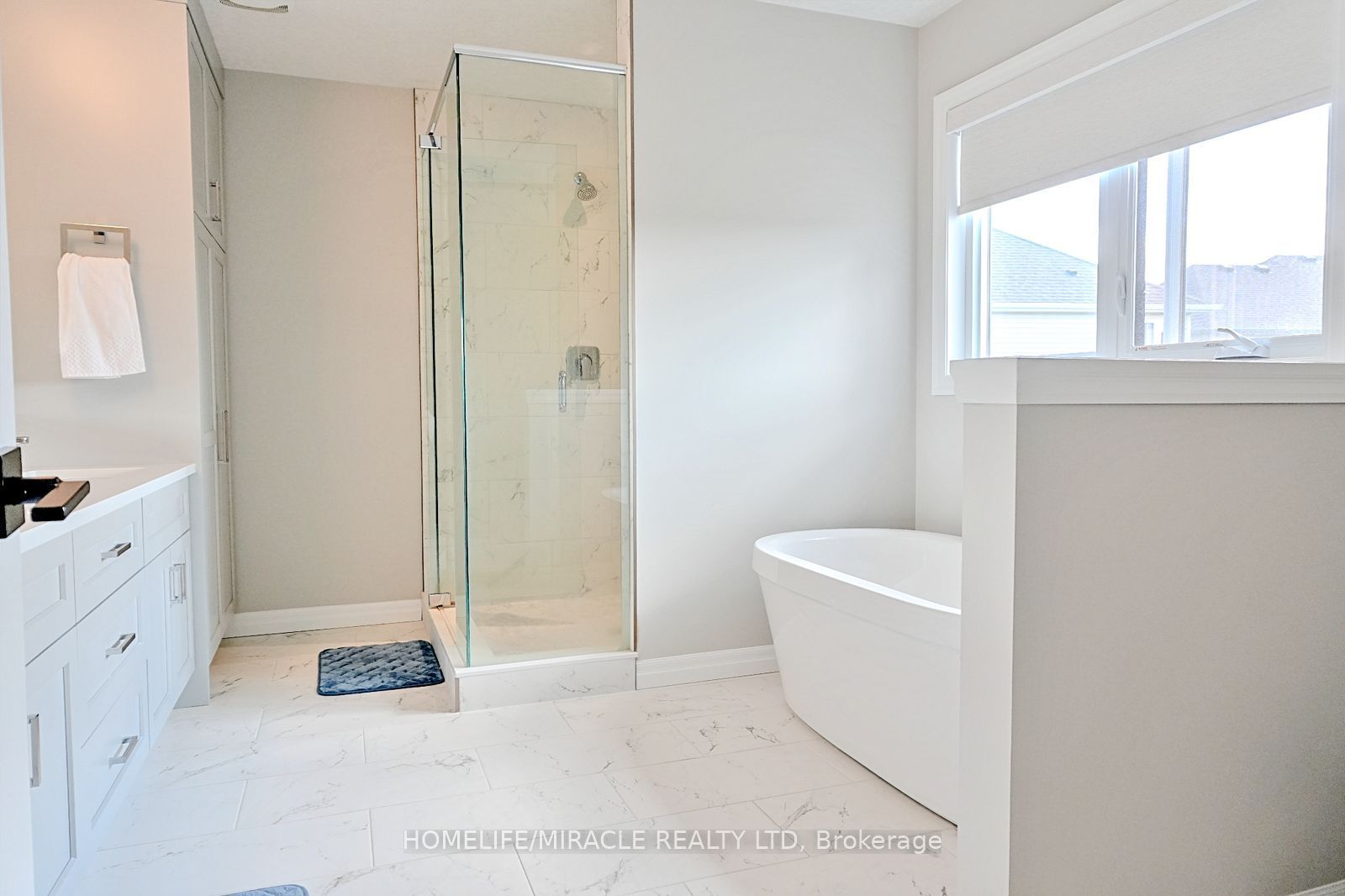 249 Ladyslipper Drive Property Photo 12