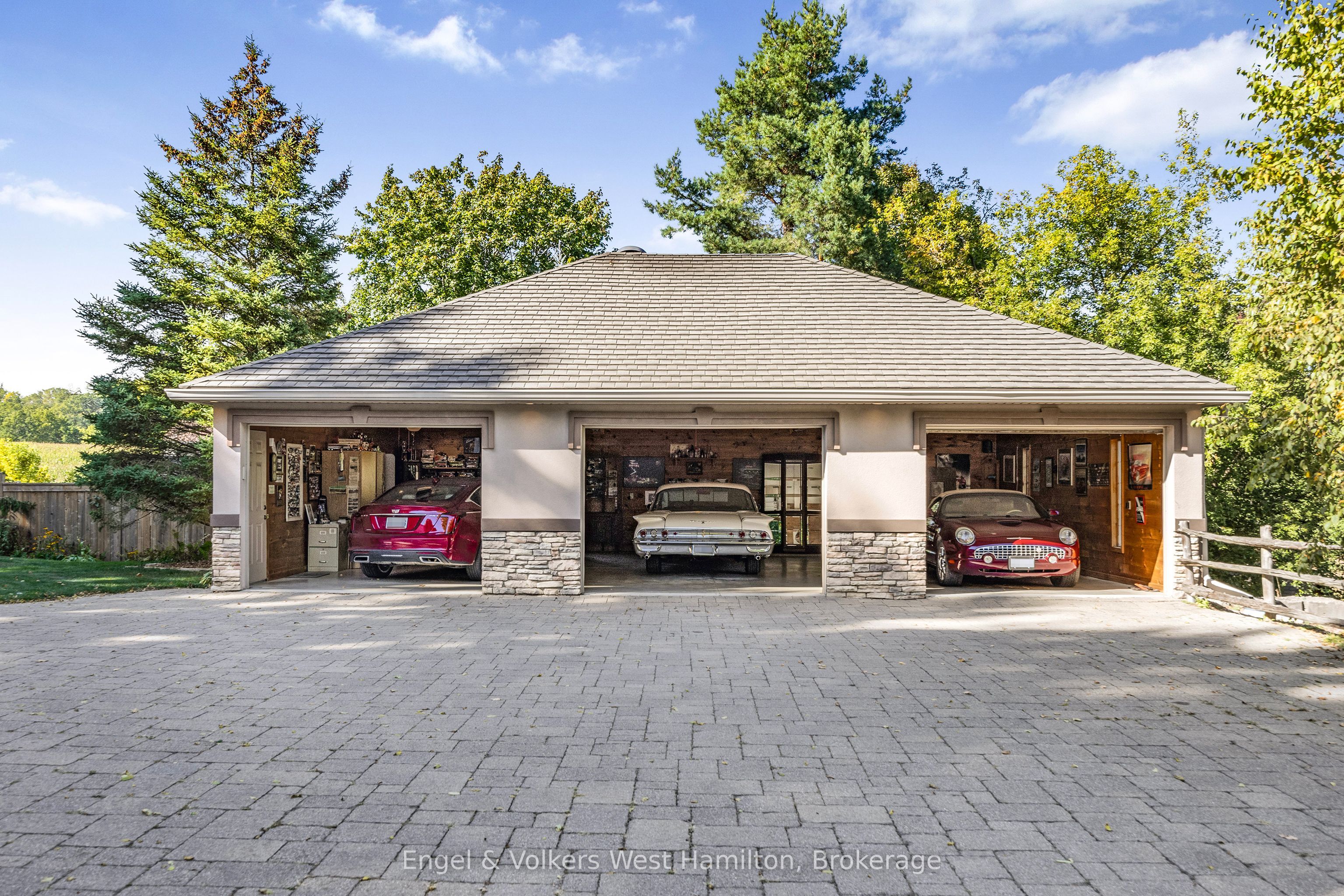 94 8 Highway Property Photo 3