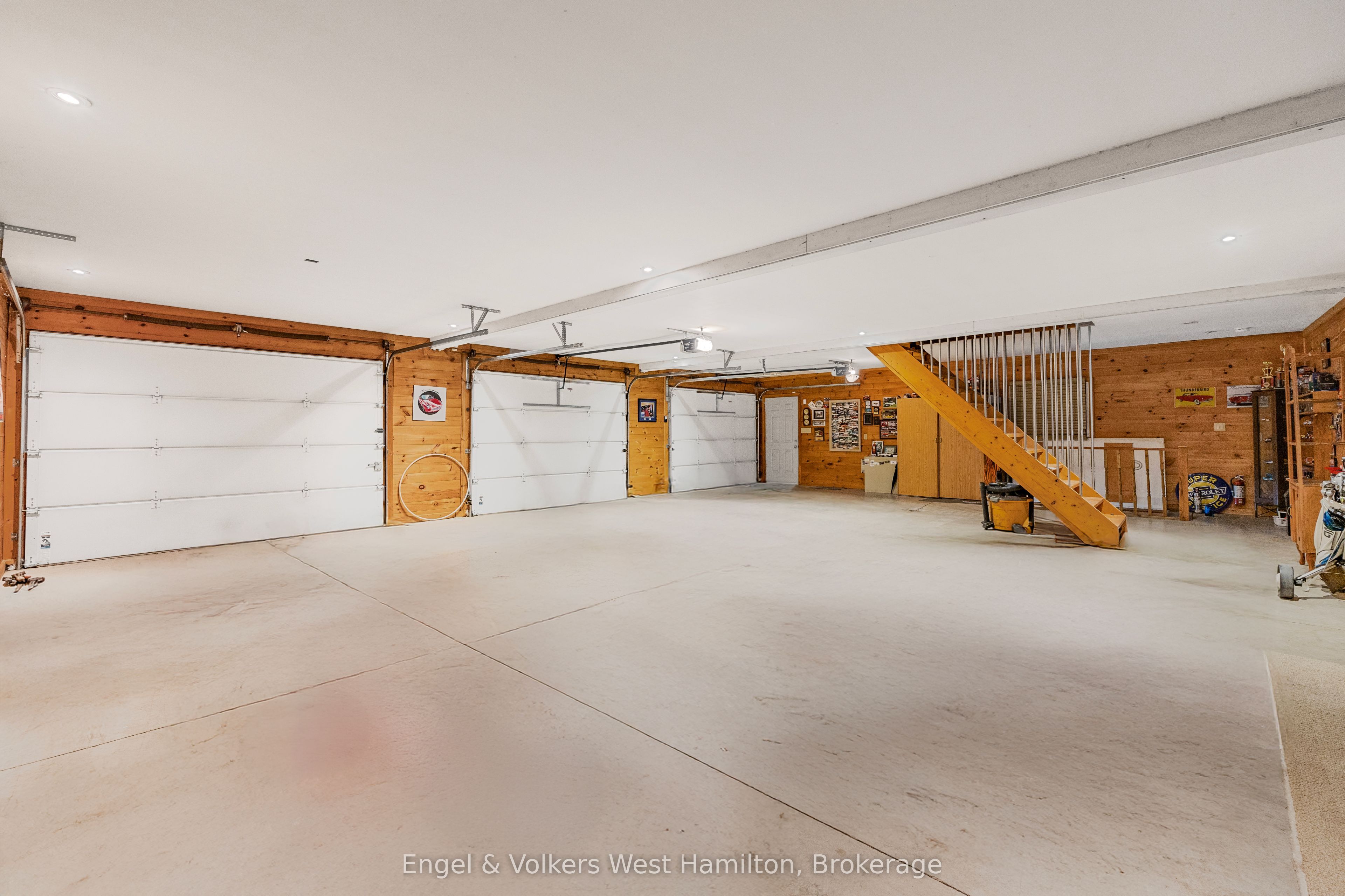 94 8 Highway Property Photo 31