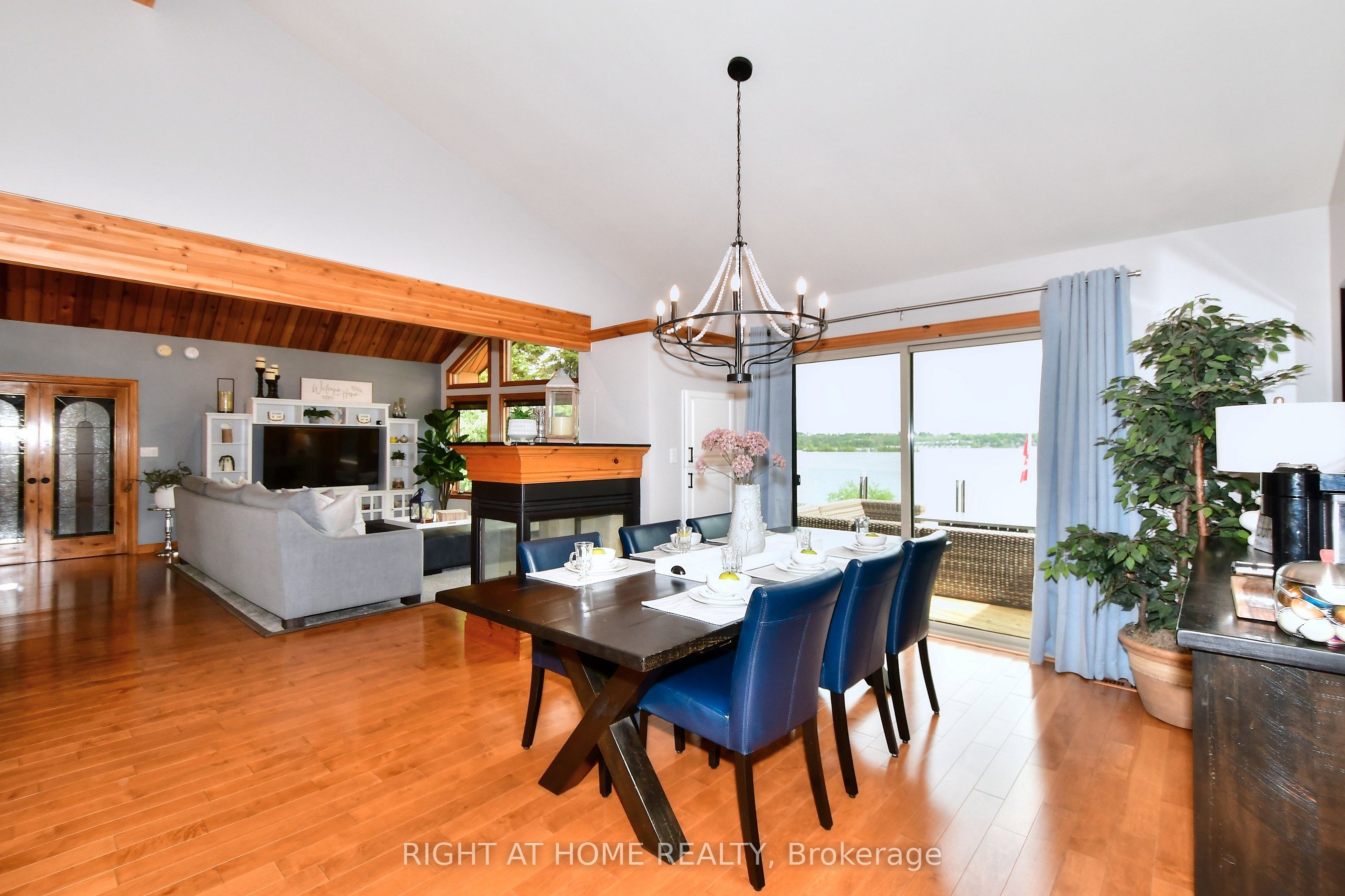 9 Lawson Court Property Photo 21