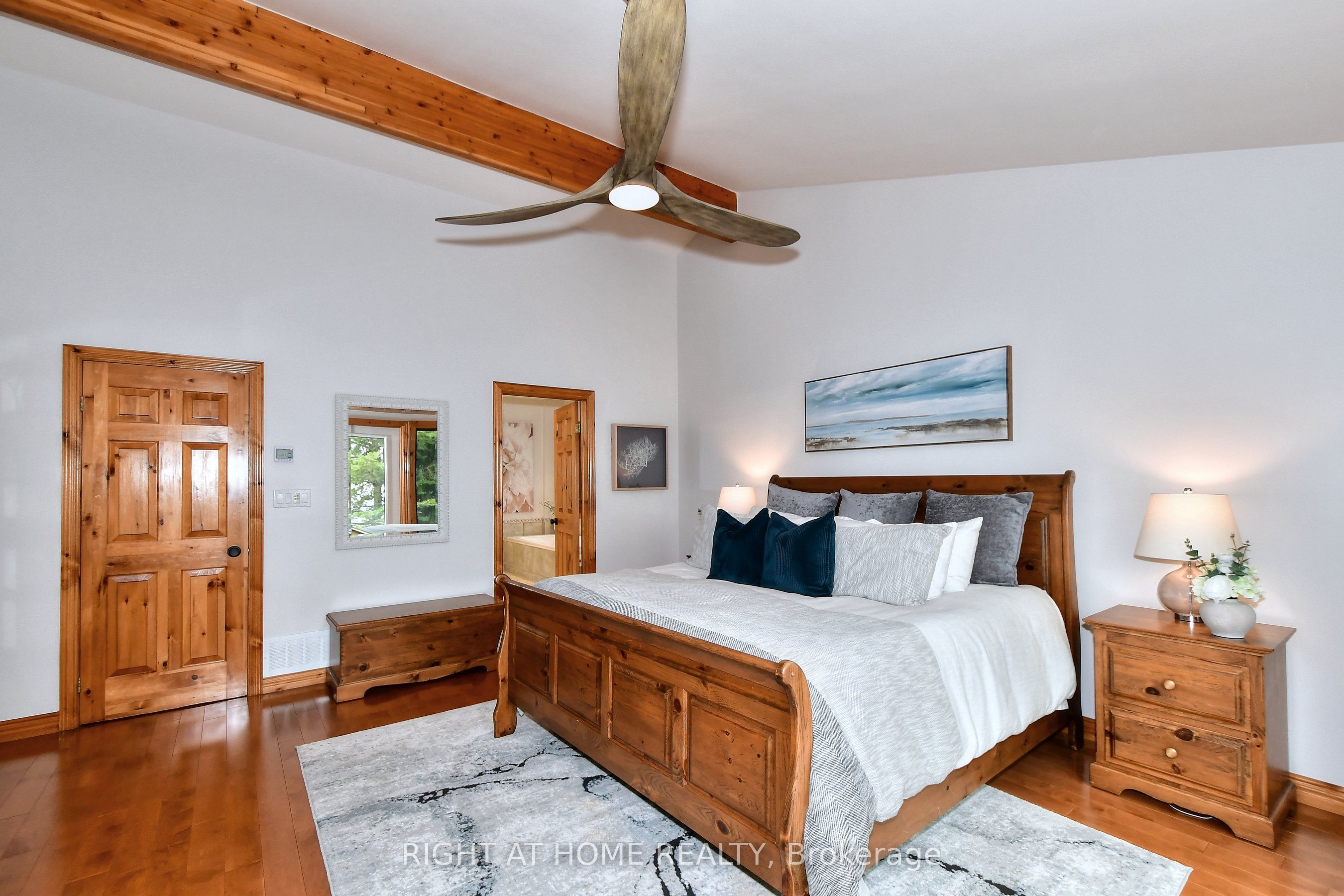 9 Lawson Court Property Photo 24