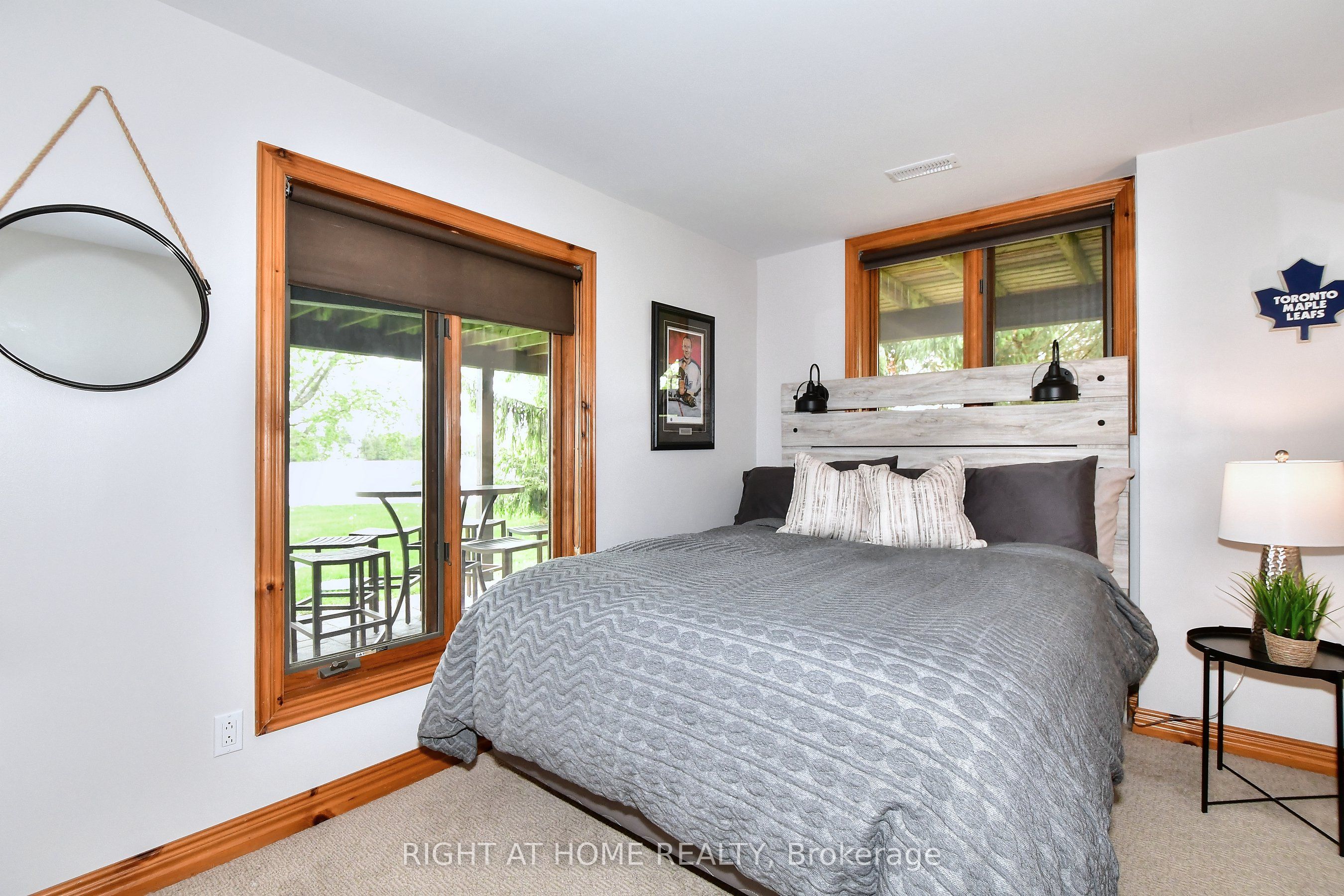 9 Lawson Court Property Photo 37